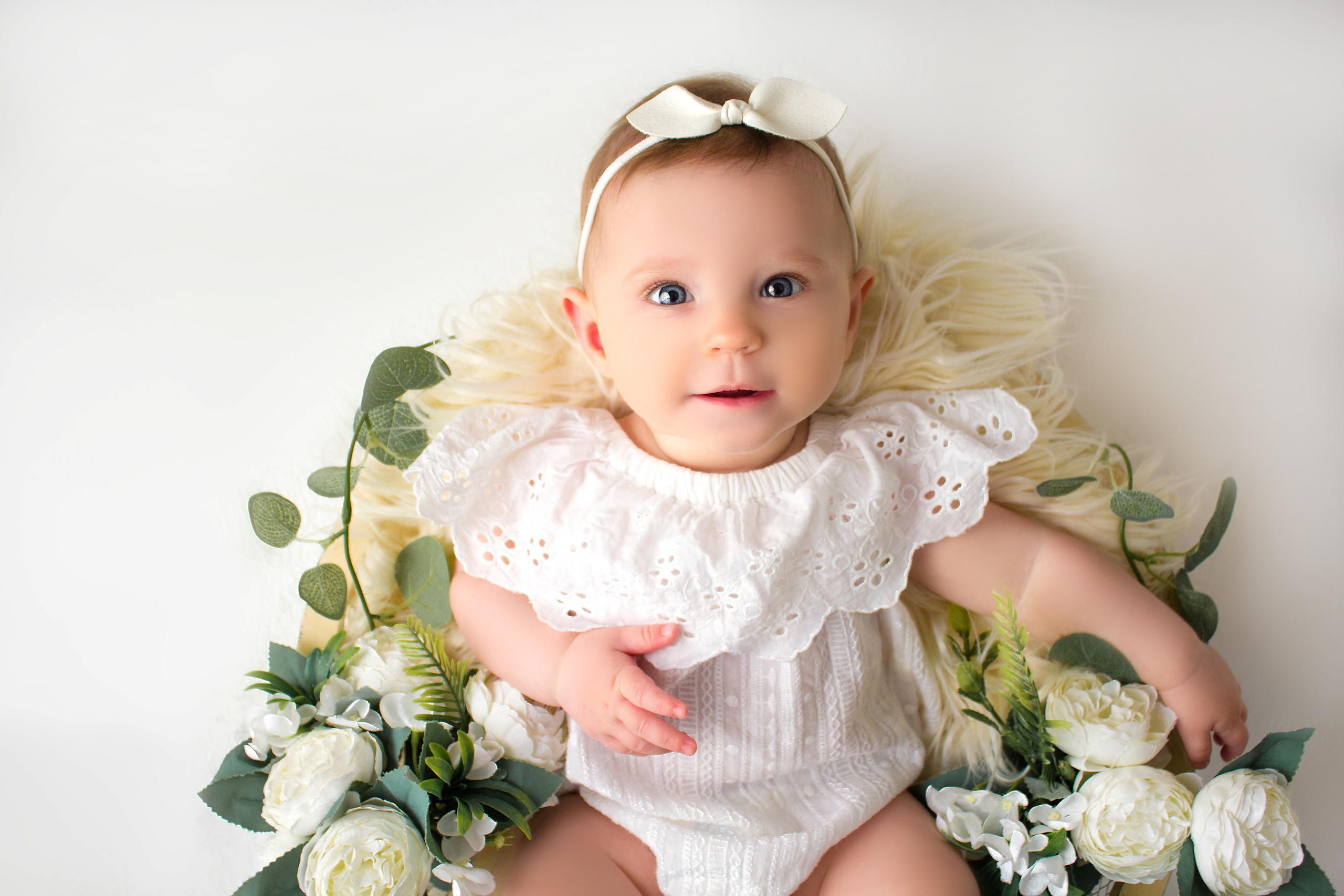 Малышки Антураж