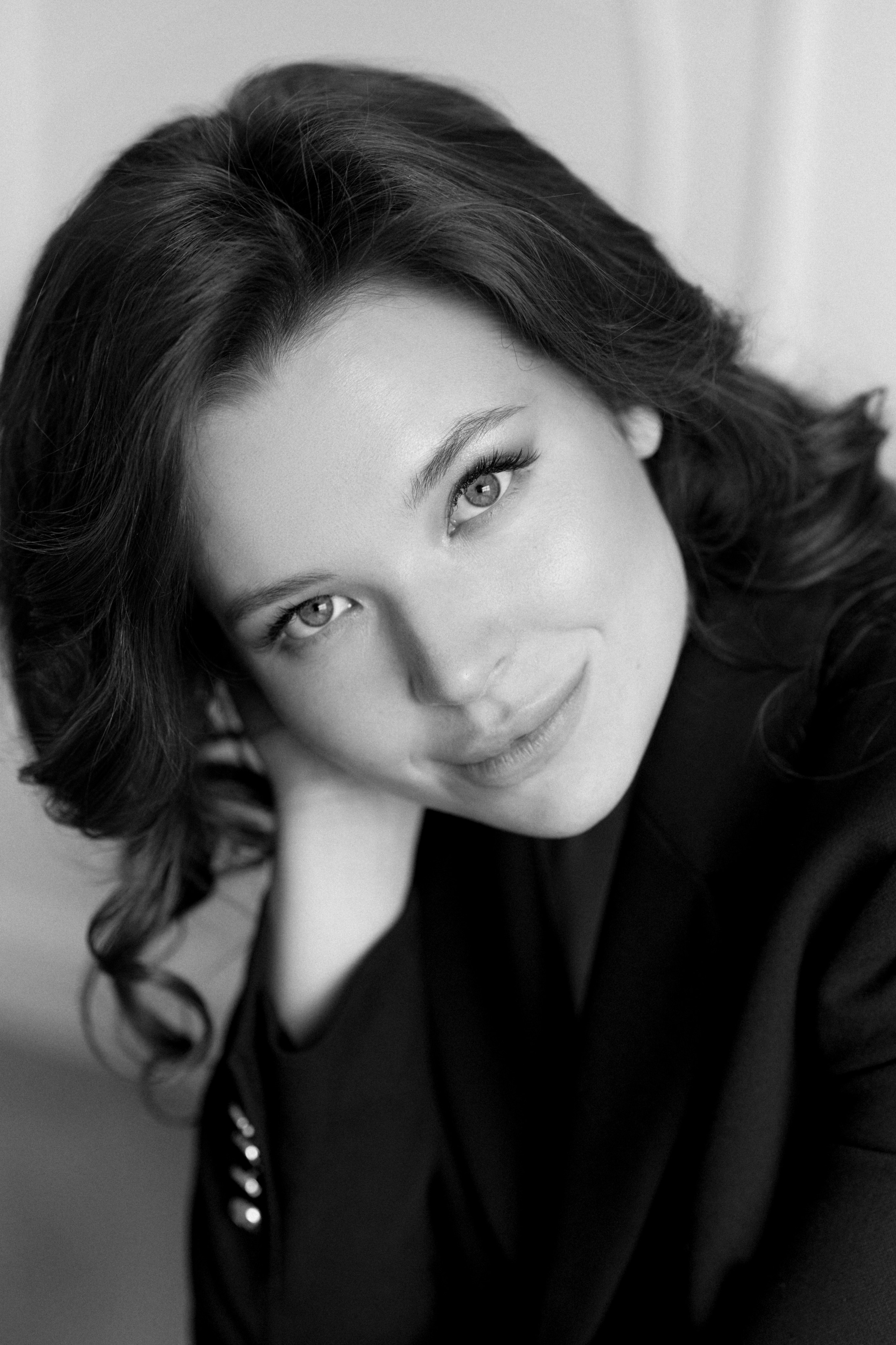 Съемка ко дню рождения. Сестры Карабаза. Фотографы и ретушеры в Москве и Санкт-Петербурге