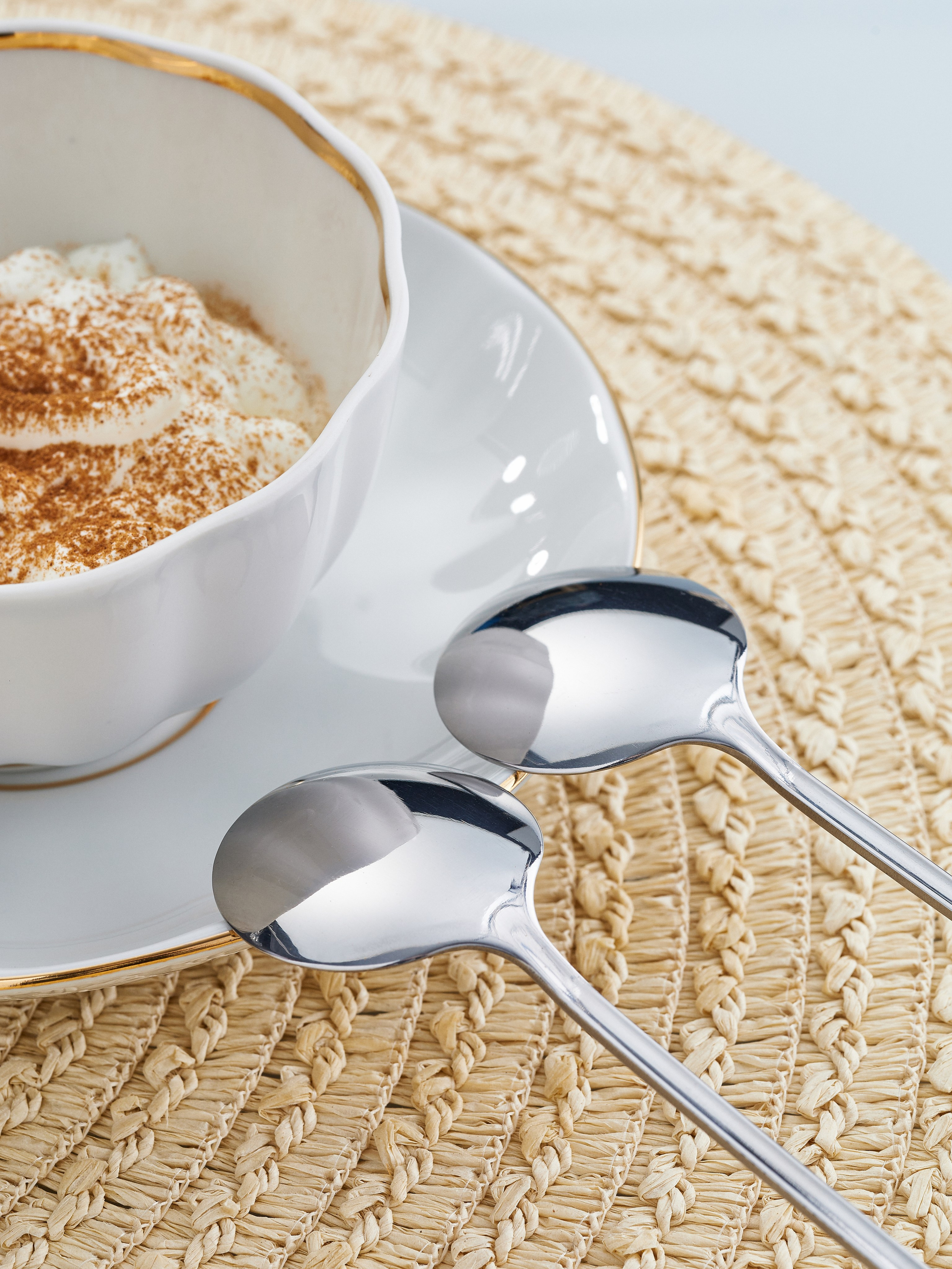 Столовые приборы. Уютная студия предметной съемки для маркетплейсов в городе Москва