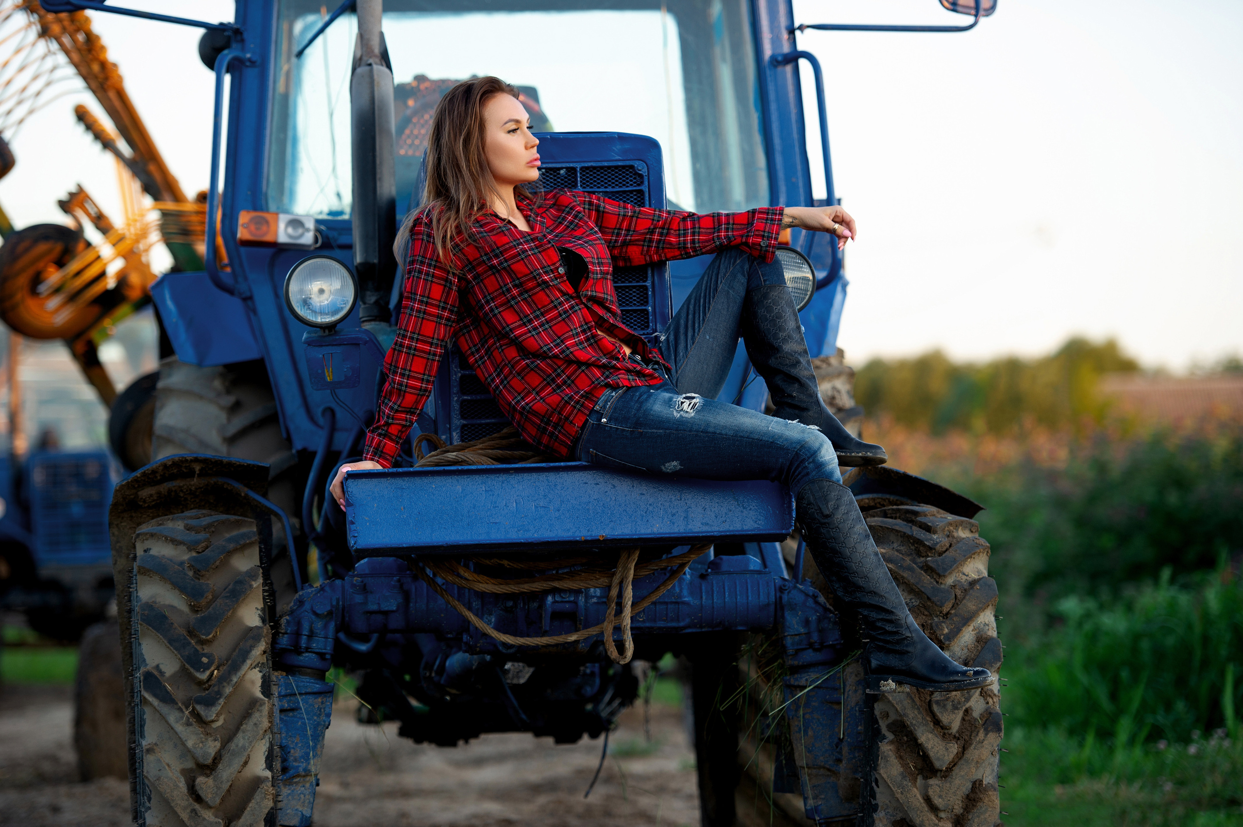 Фотосессия на природе. Александр Mr.Brass — фотографирую женский портрет в Москве