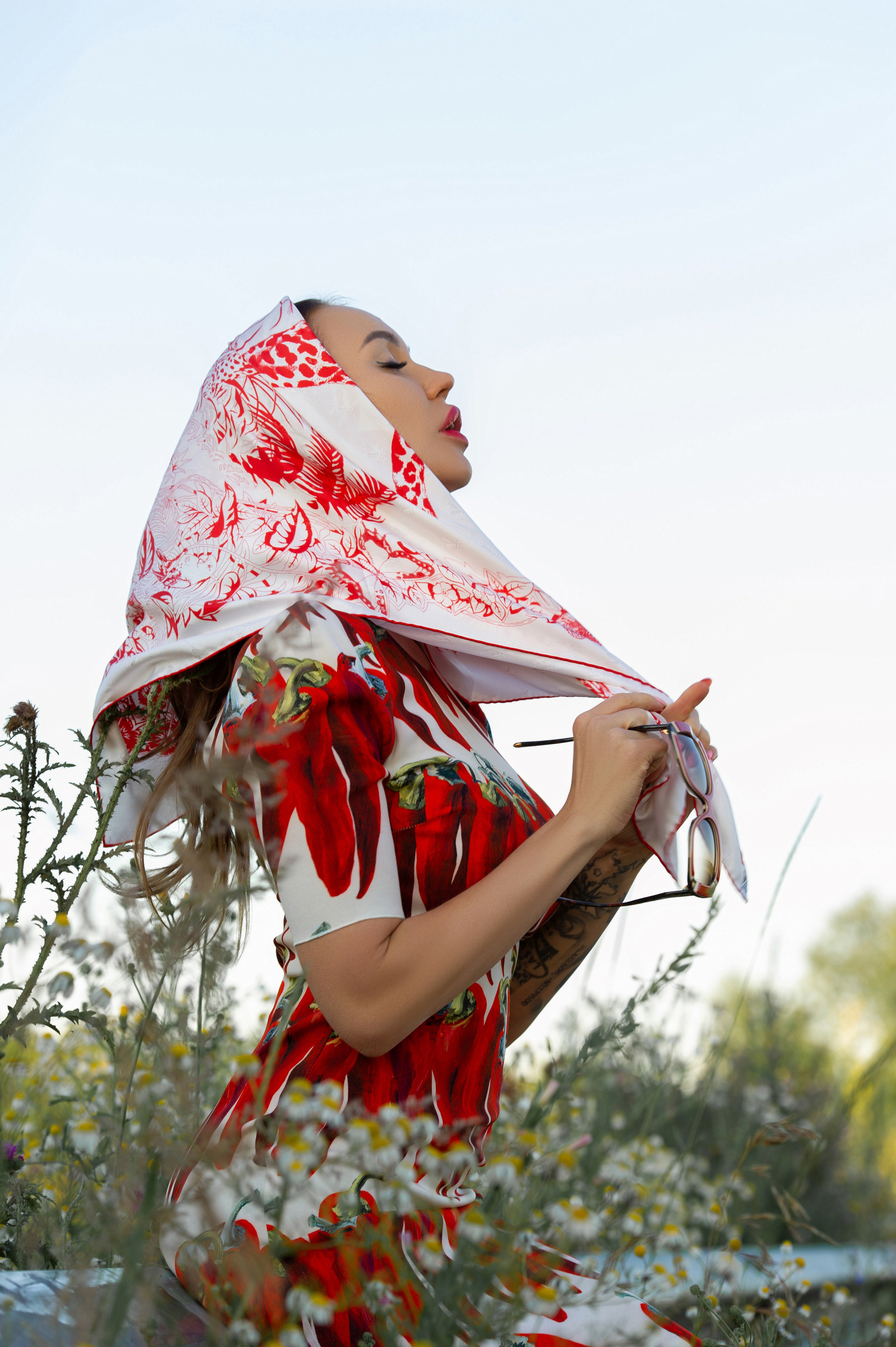 Фотосессия на природе. Александр Mr.Brass — фотографирую женский портрет в Москве