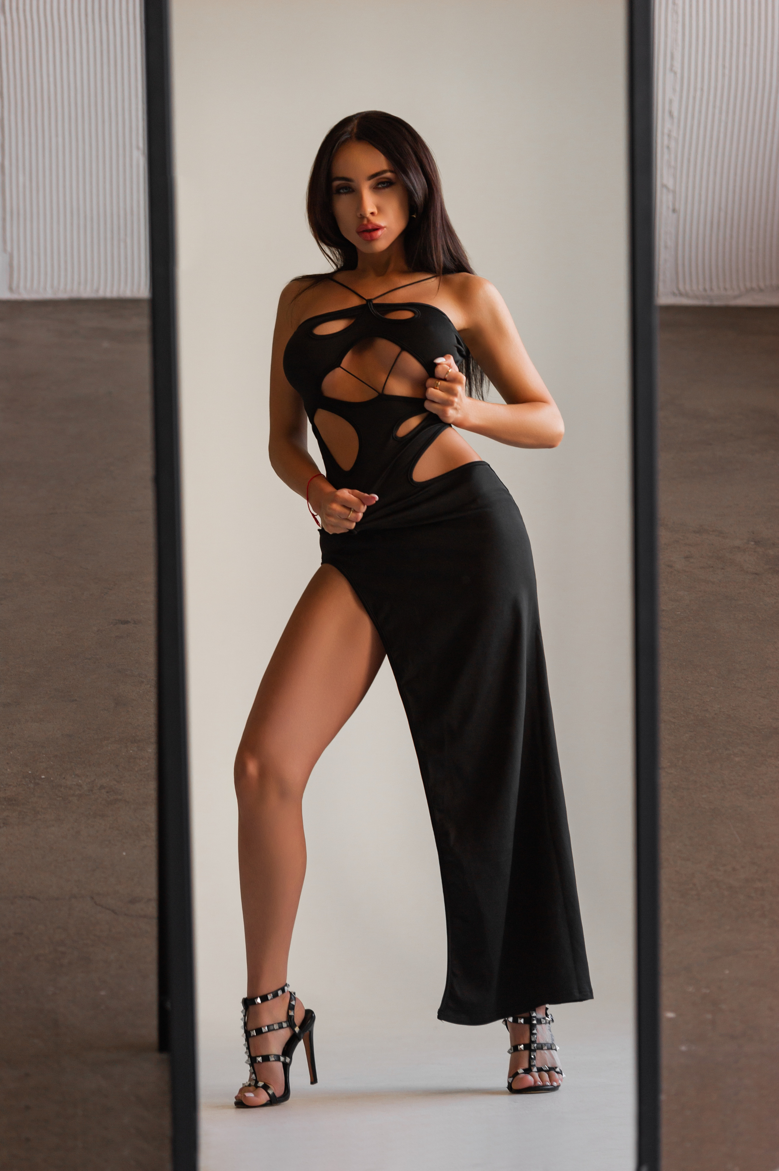 Фотосессия в стиле минимализм. Александр Mr.Brass — фотографирую женский портрет в Москве