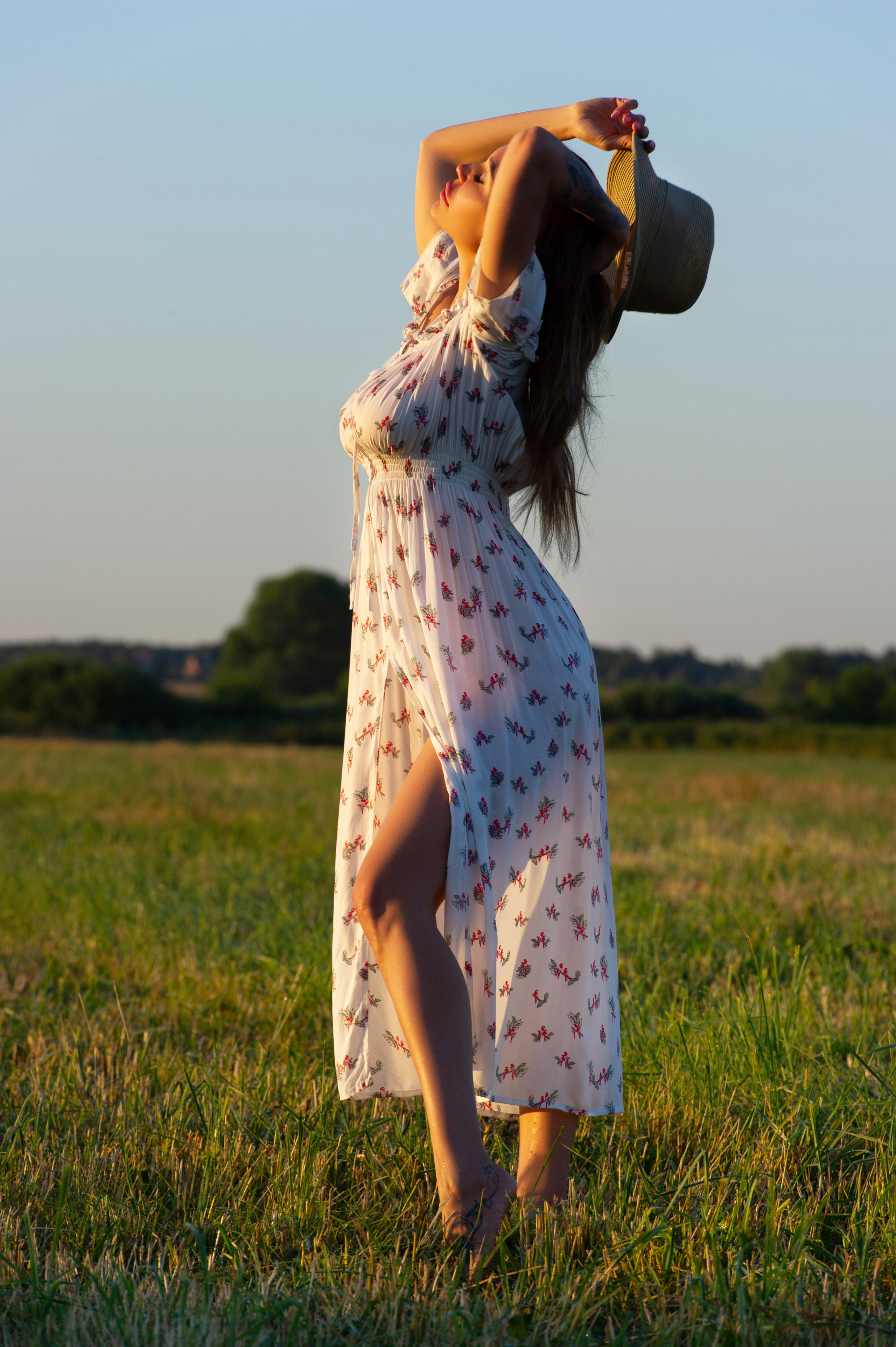 Фотосессия на природе. Александр Mr.Brass — фотографирую женский портрет в Москве