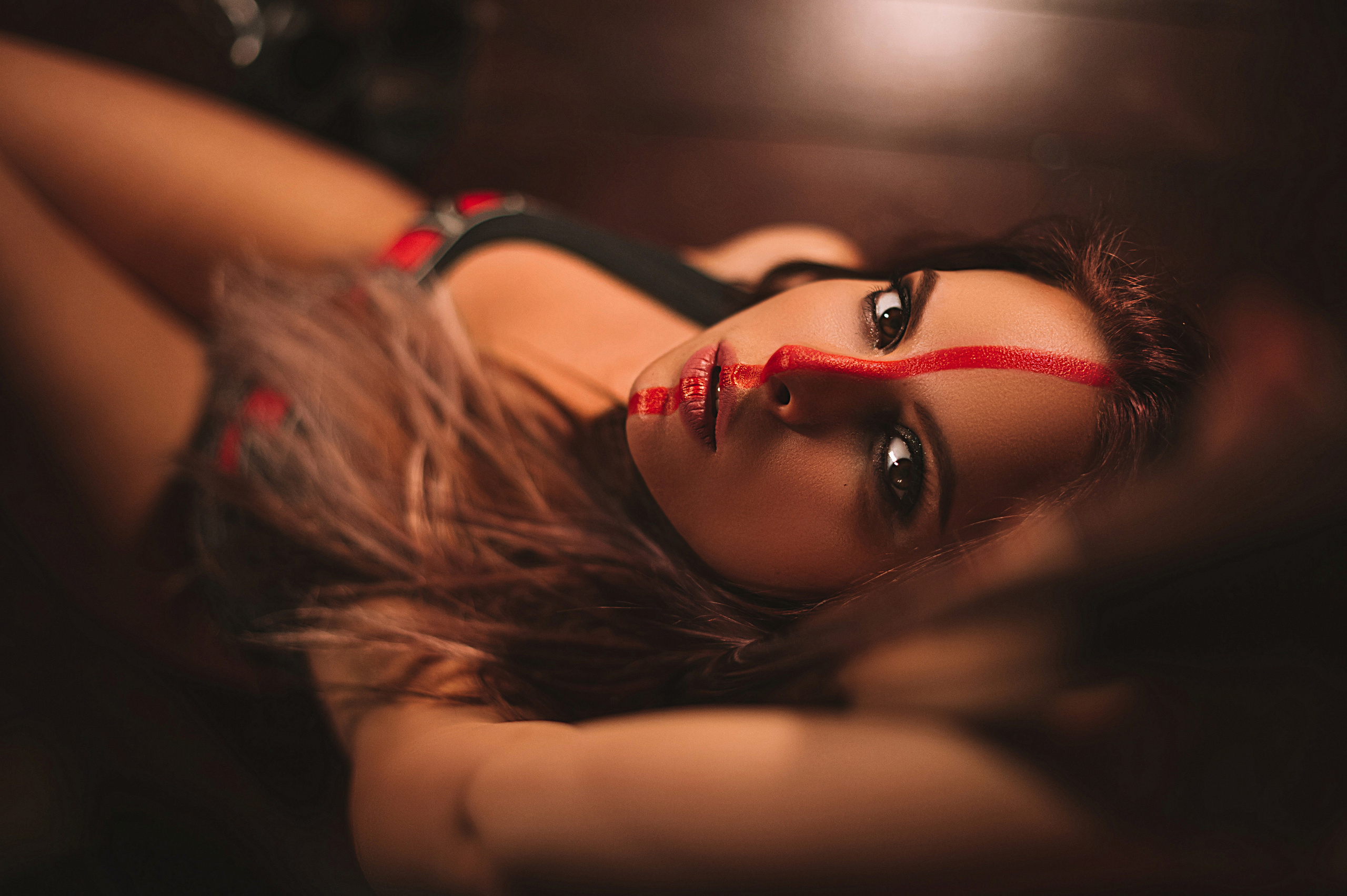 Фотосессия танца. Александр Mr.Brass — фотографирую женский портрет в Москве