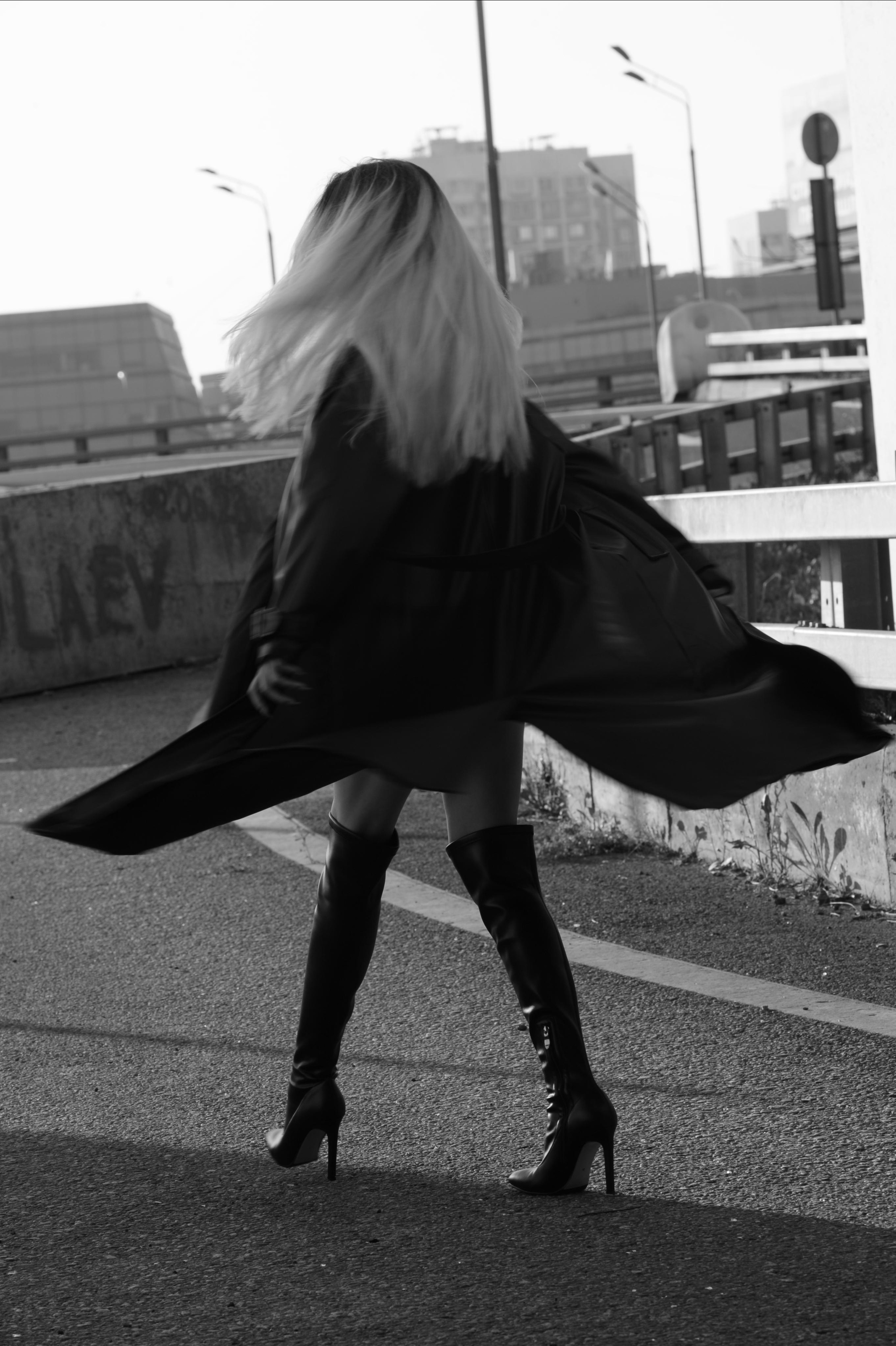 Прогулочная съемка. Александр Mr.Brass — фотографирую женский портрет в Москве