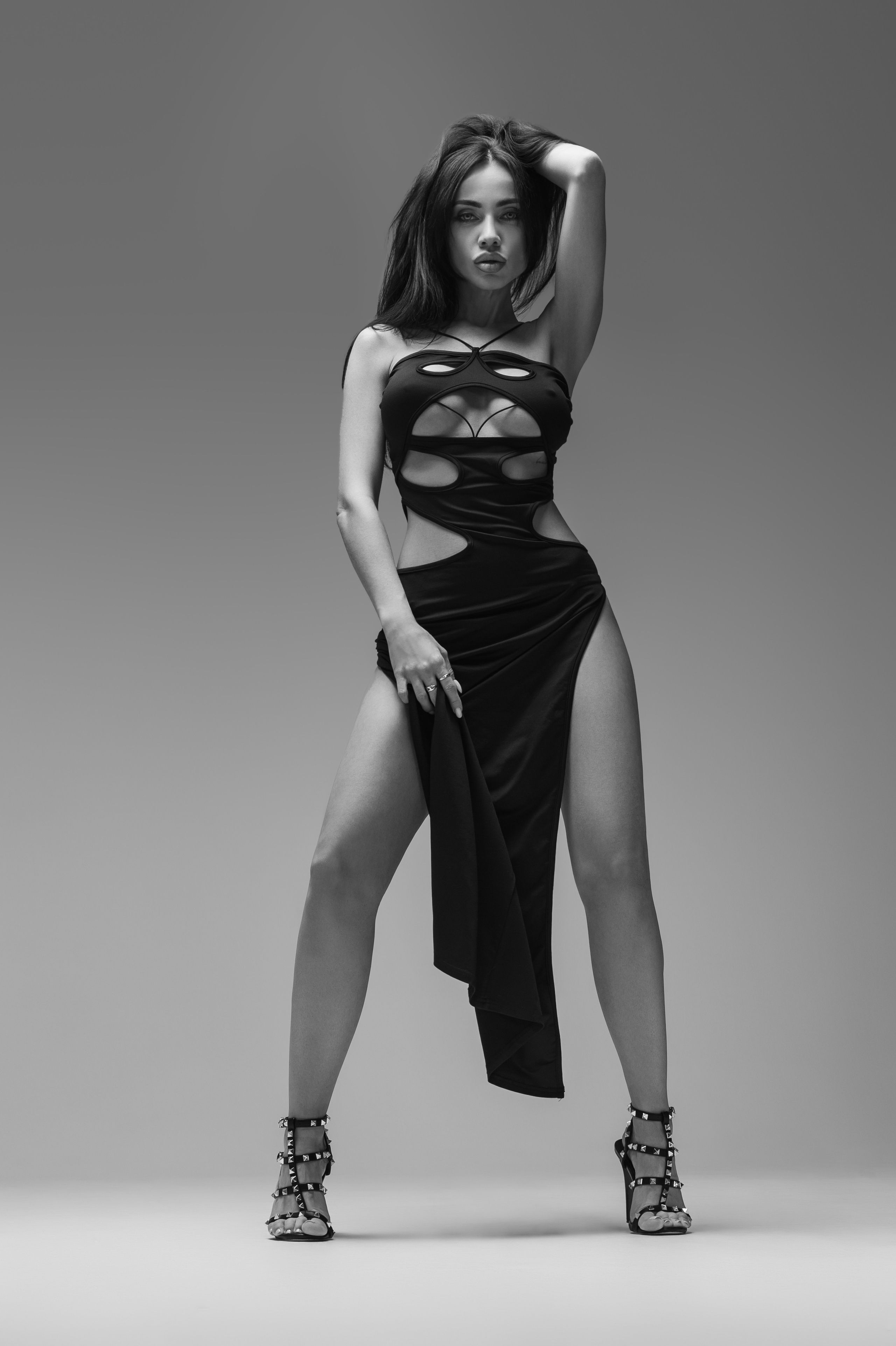 Фотосессия в стиле минимализм. Александр Mr.Brass — фотографирую женский портрет в Москве