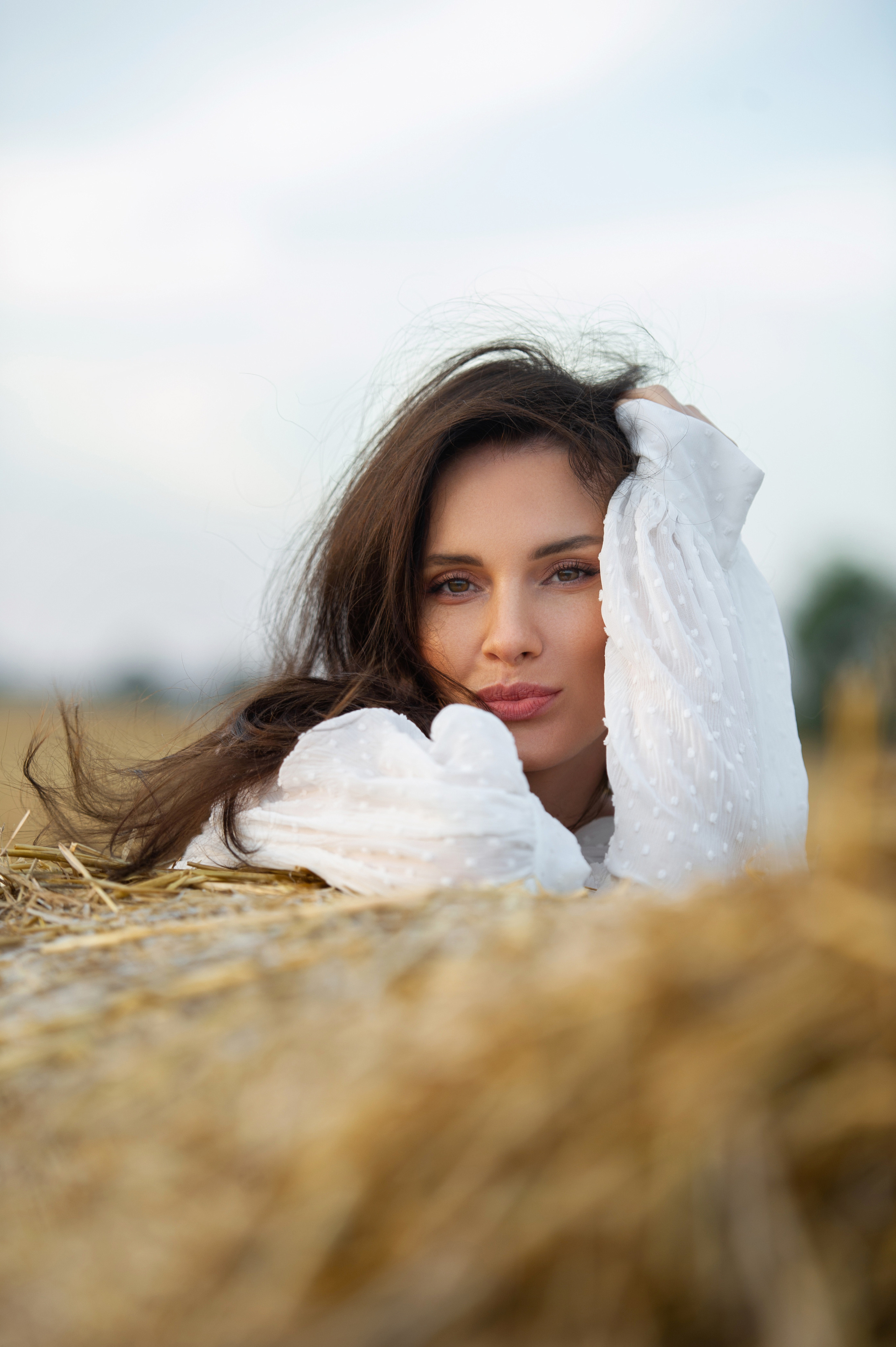 Фотосессия на природе. Александр Mr.Brass — фотографирую женский портрет в Москве