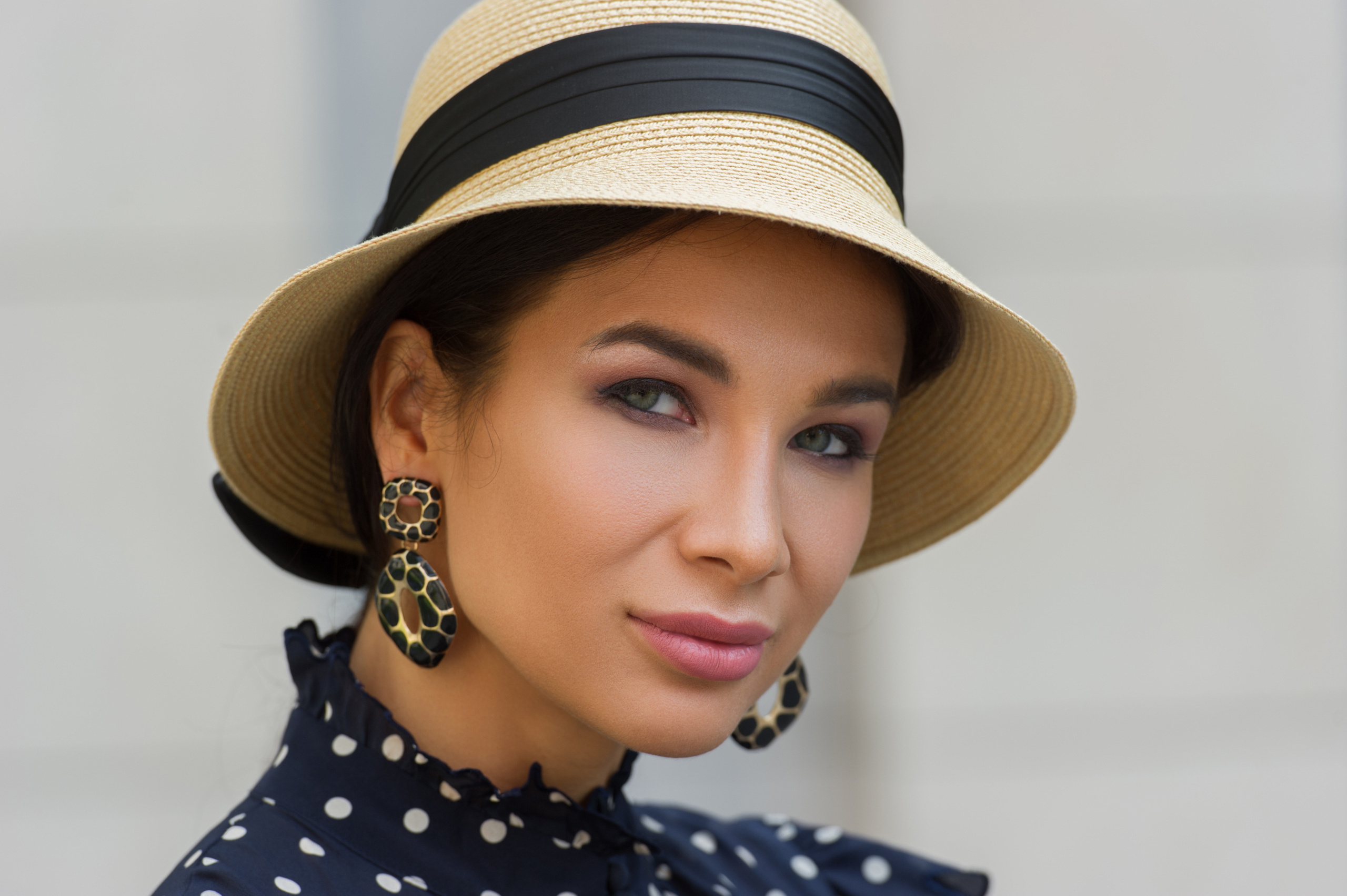 Прогулочная съемка. Александр Mr.Brass — фотографирую женский портрет в Москве