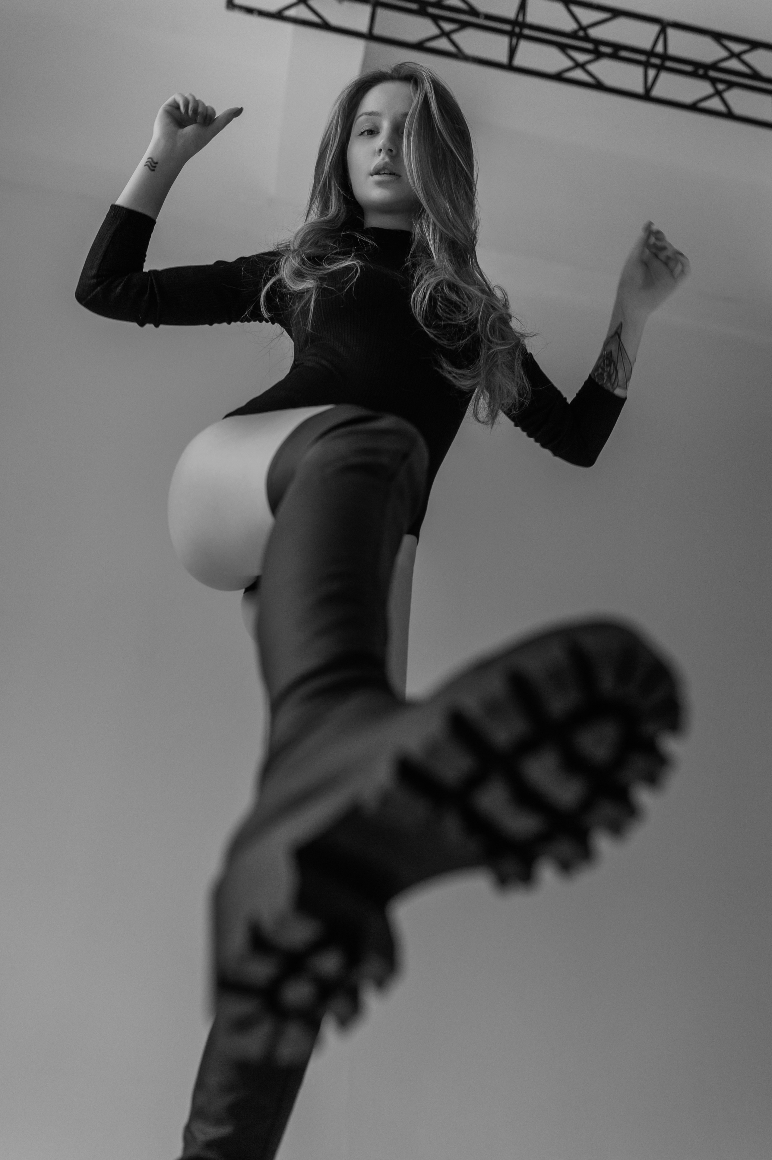 Фотосессия в стиле минимализм. Александр Mr.Brass — фотографирую женский портрет в Москве