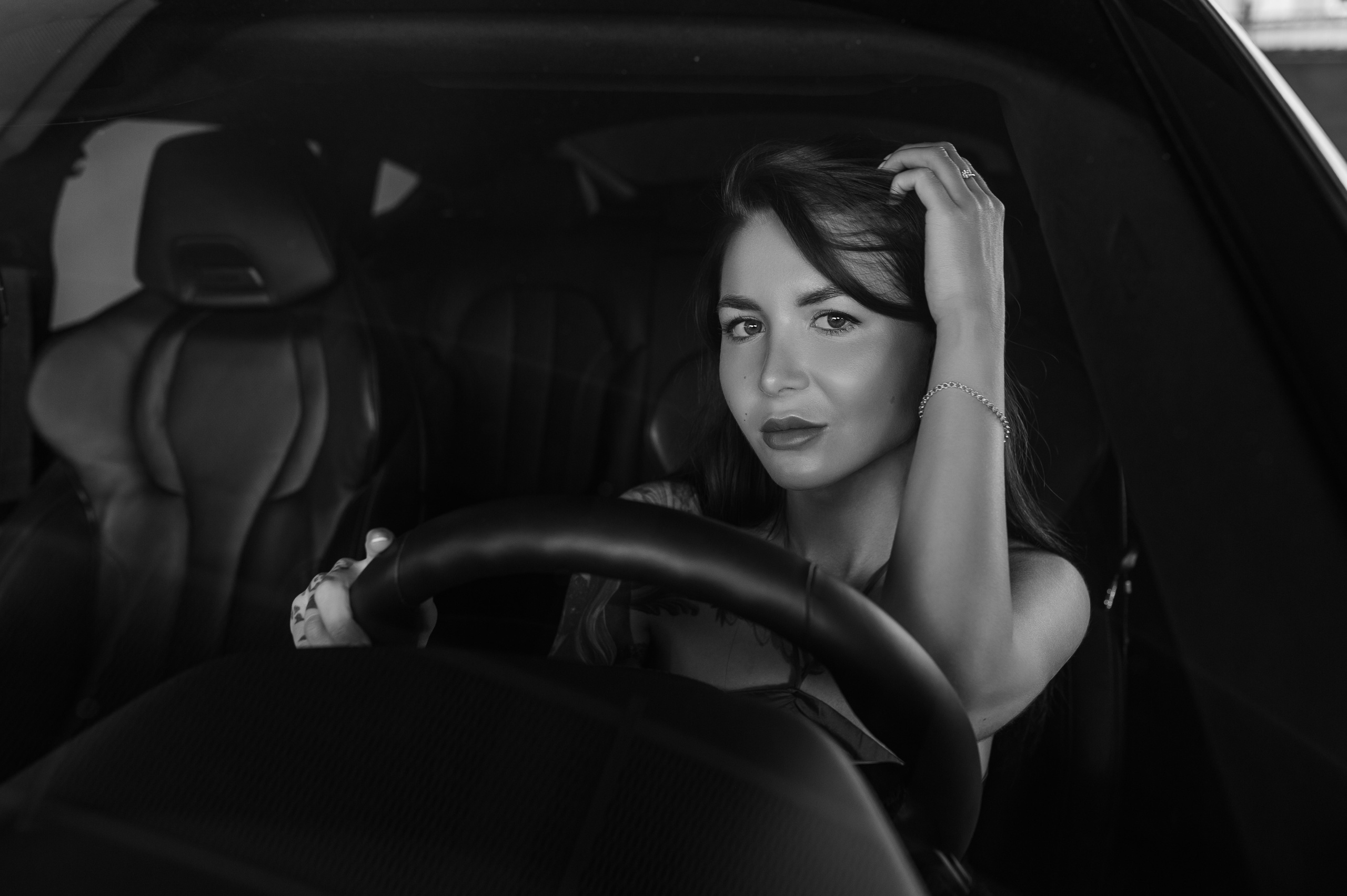 Фотосессия с авто. Александр Mr.Brass — фотографирую женский портрет в Москве