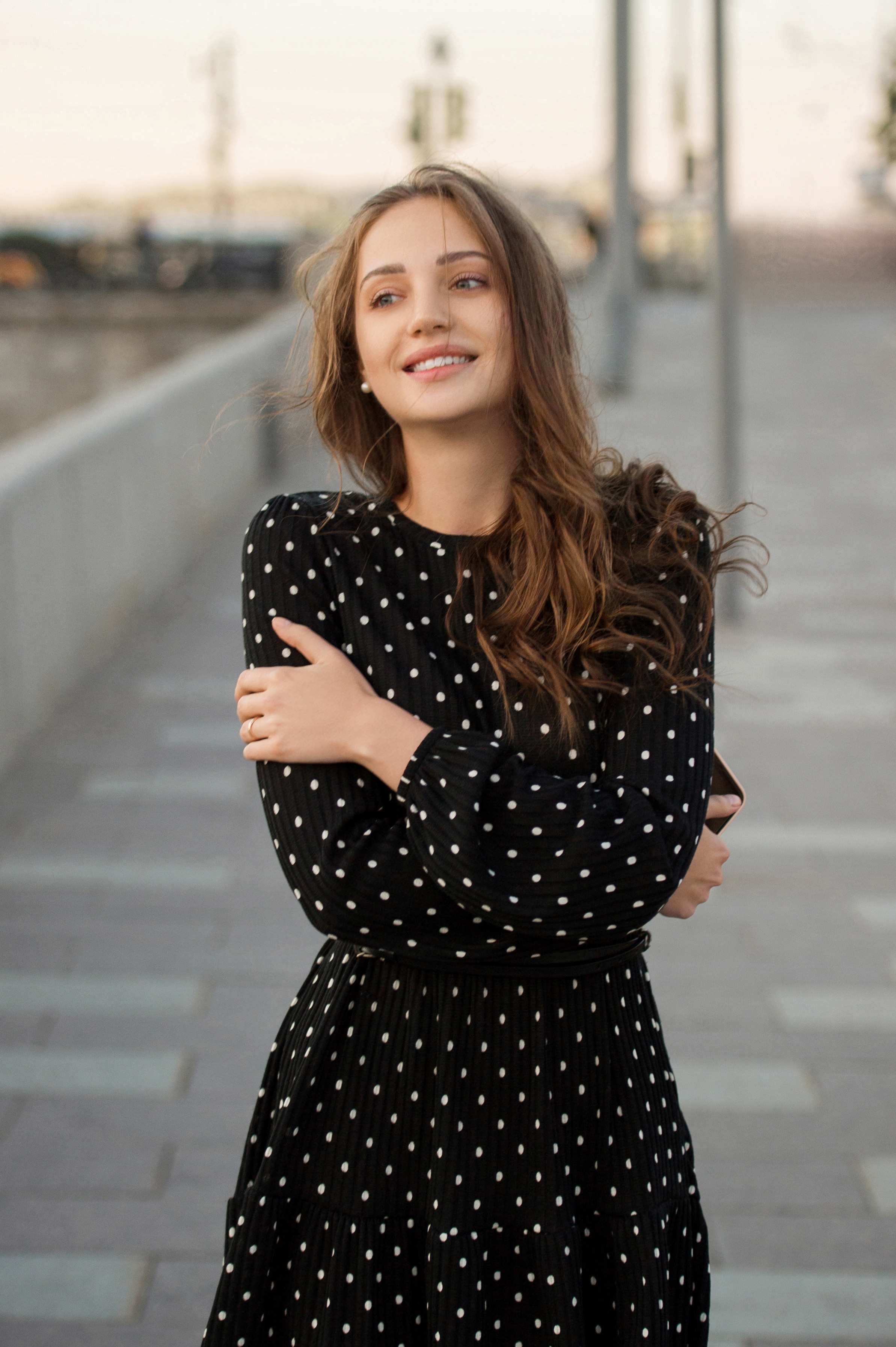 Прогулочная съемка. Александр Mr.Brass — фотографирую женский портрет в Москве