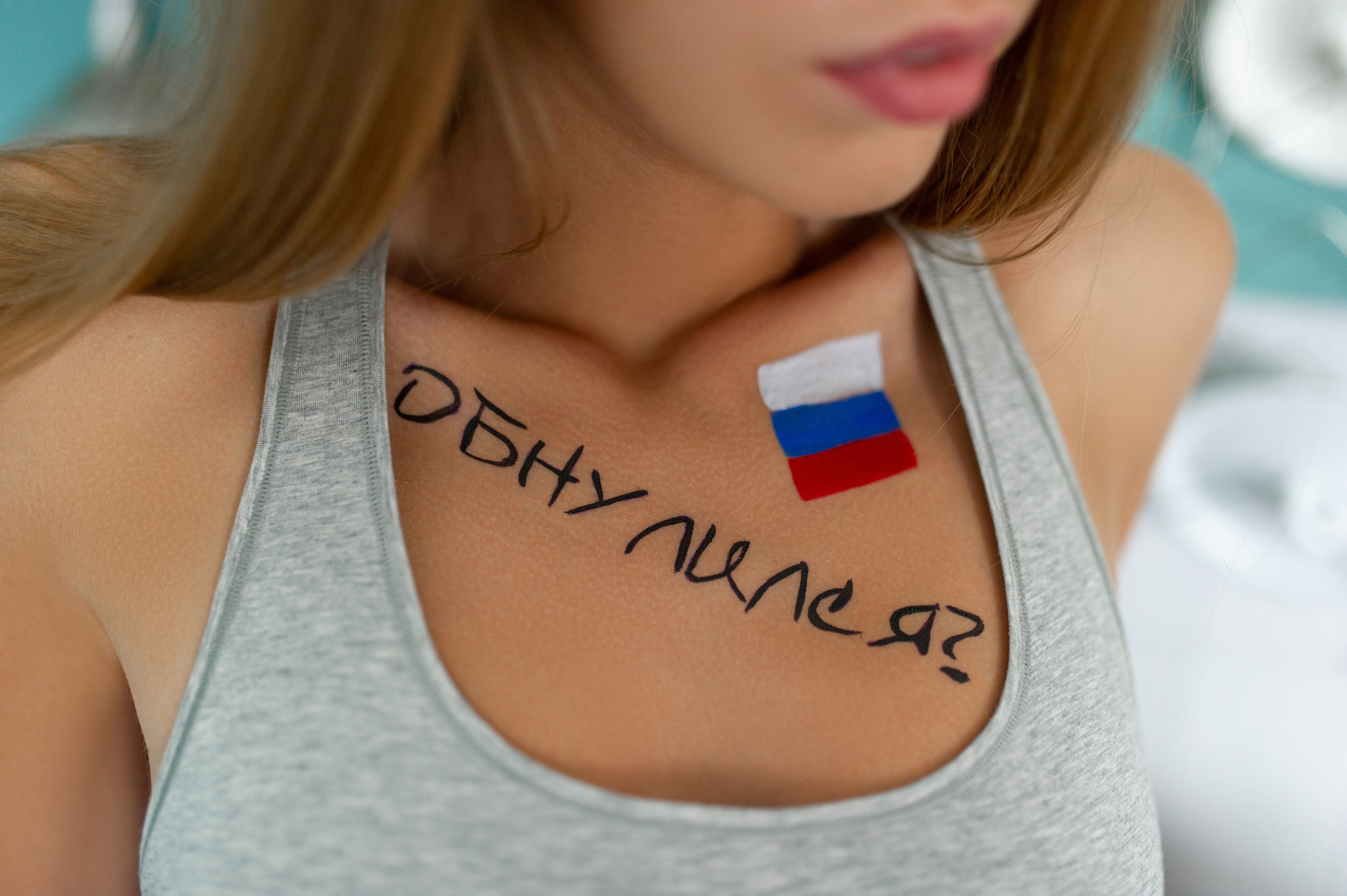 Фотосессия в стиле бодиарт. Александр Mr.Brass — фотографирую женский портрет в Москве