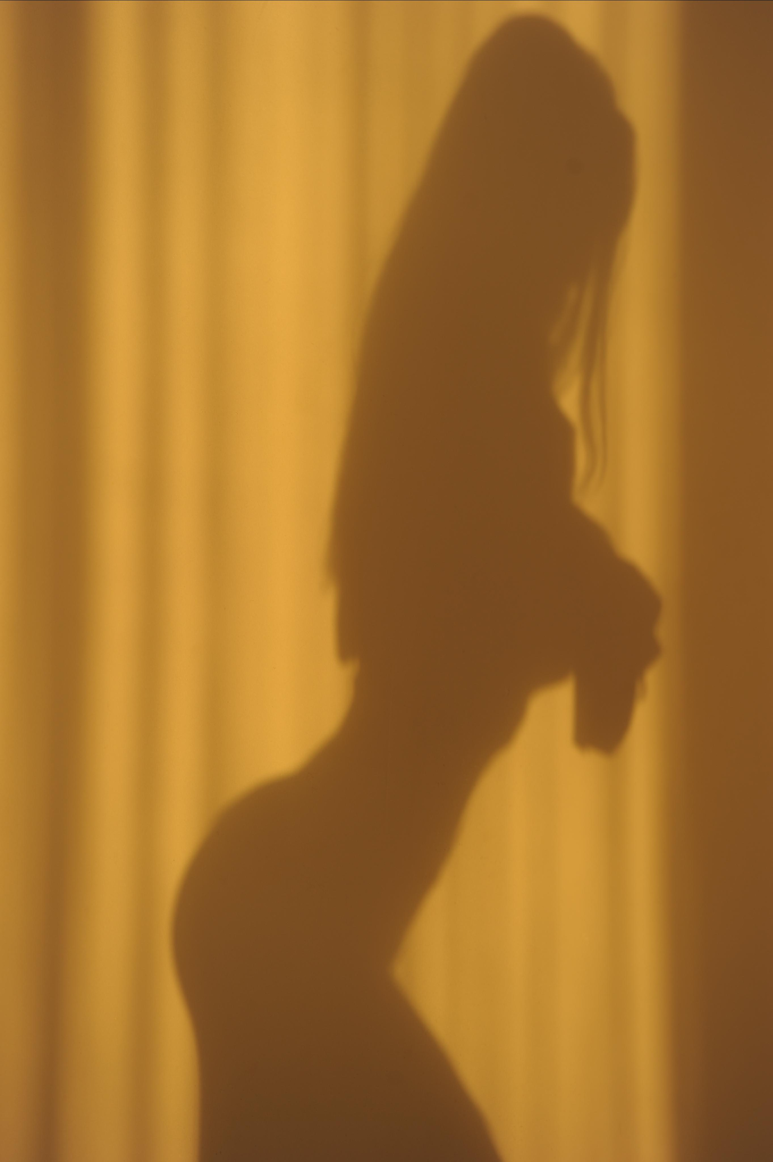 Фотосессия в ванне и душе. Александр Mr.Brass — фотографирую женский портрет в Москве