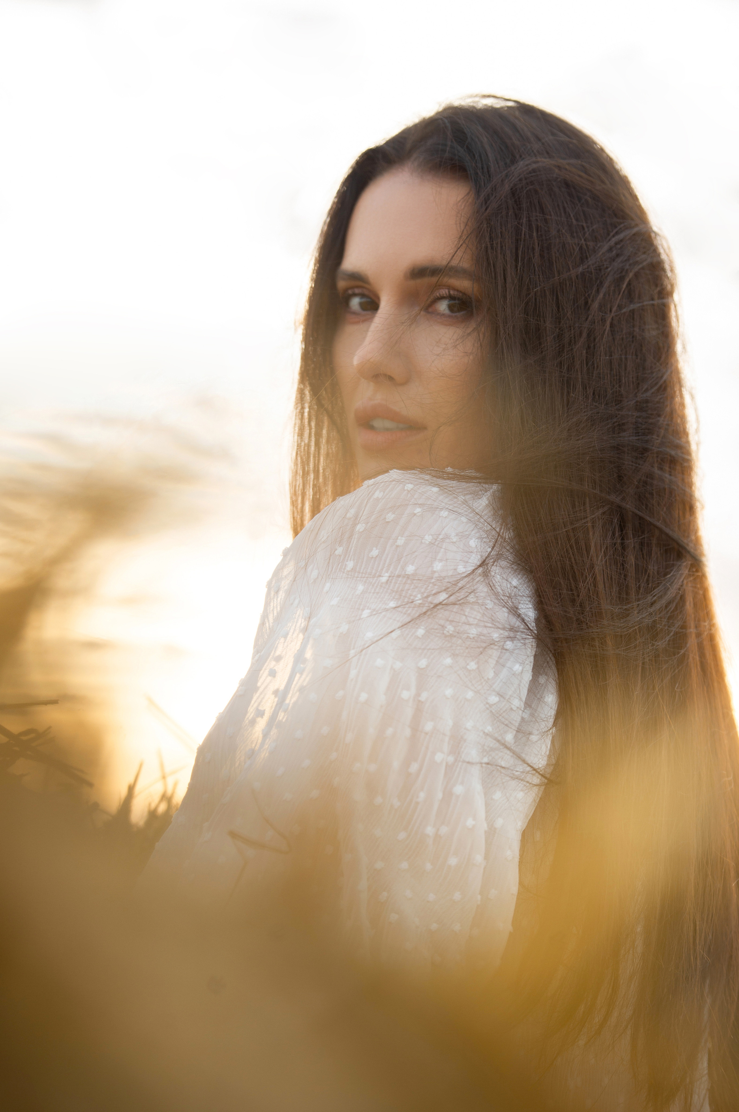 Фотосессия на природе. Александр Mr.Brass — фотографирую женский портрет в Москве