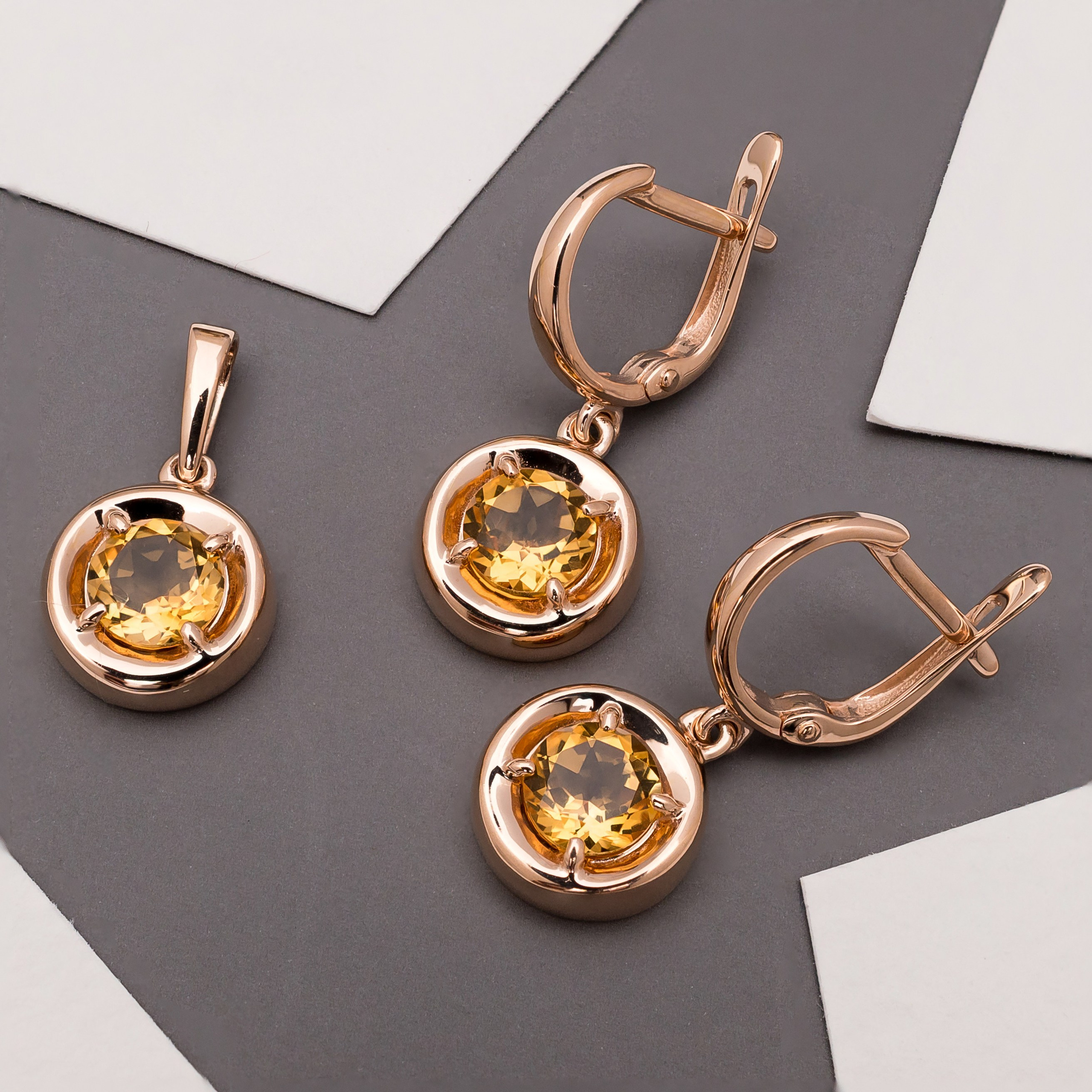 Ювелирная съемка. Фотограф Егоров Констанин