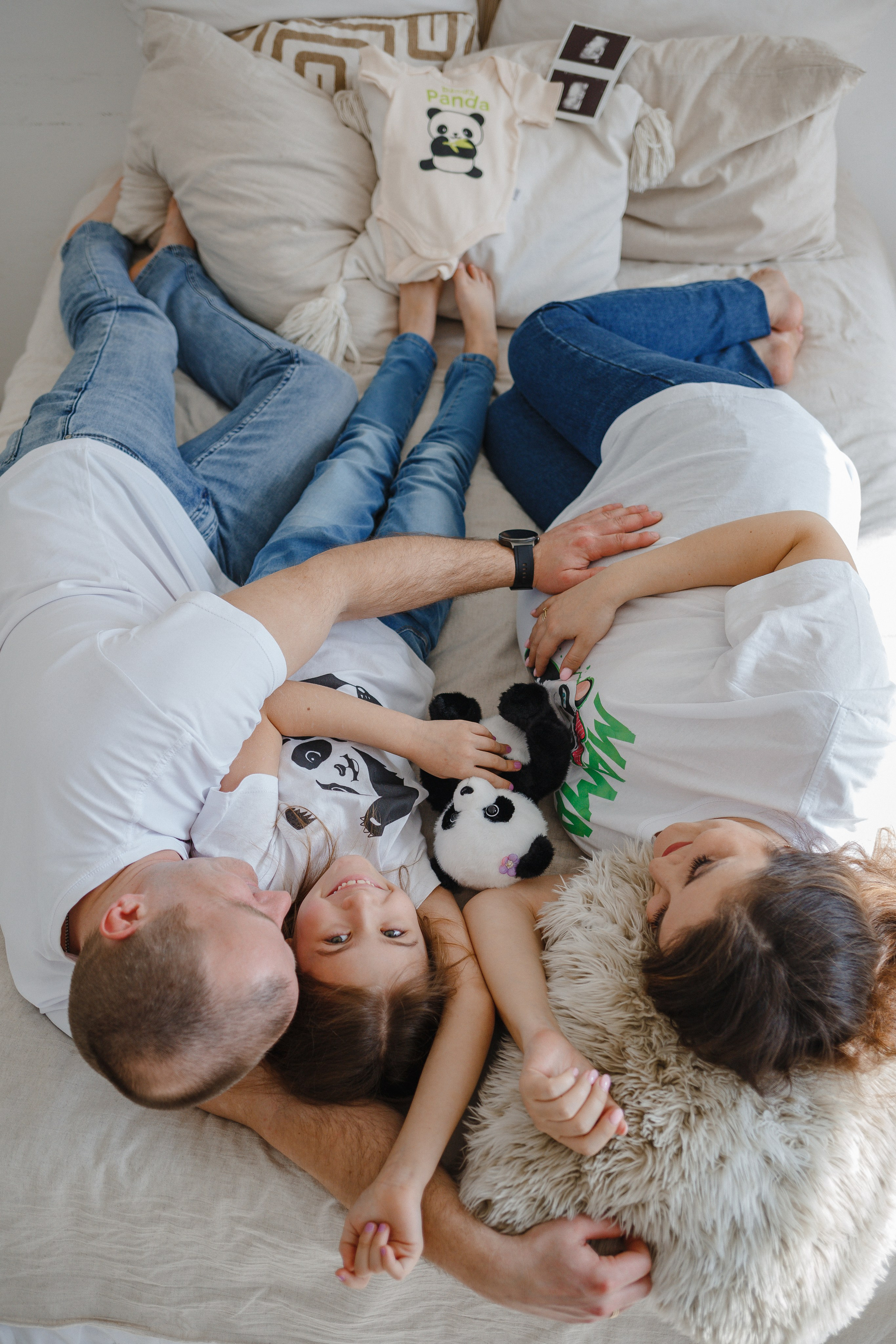 Александр, Екатерина и Василиса. Семейный фотограф Николаева Ольга