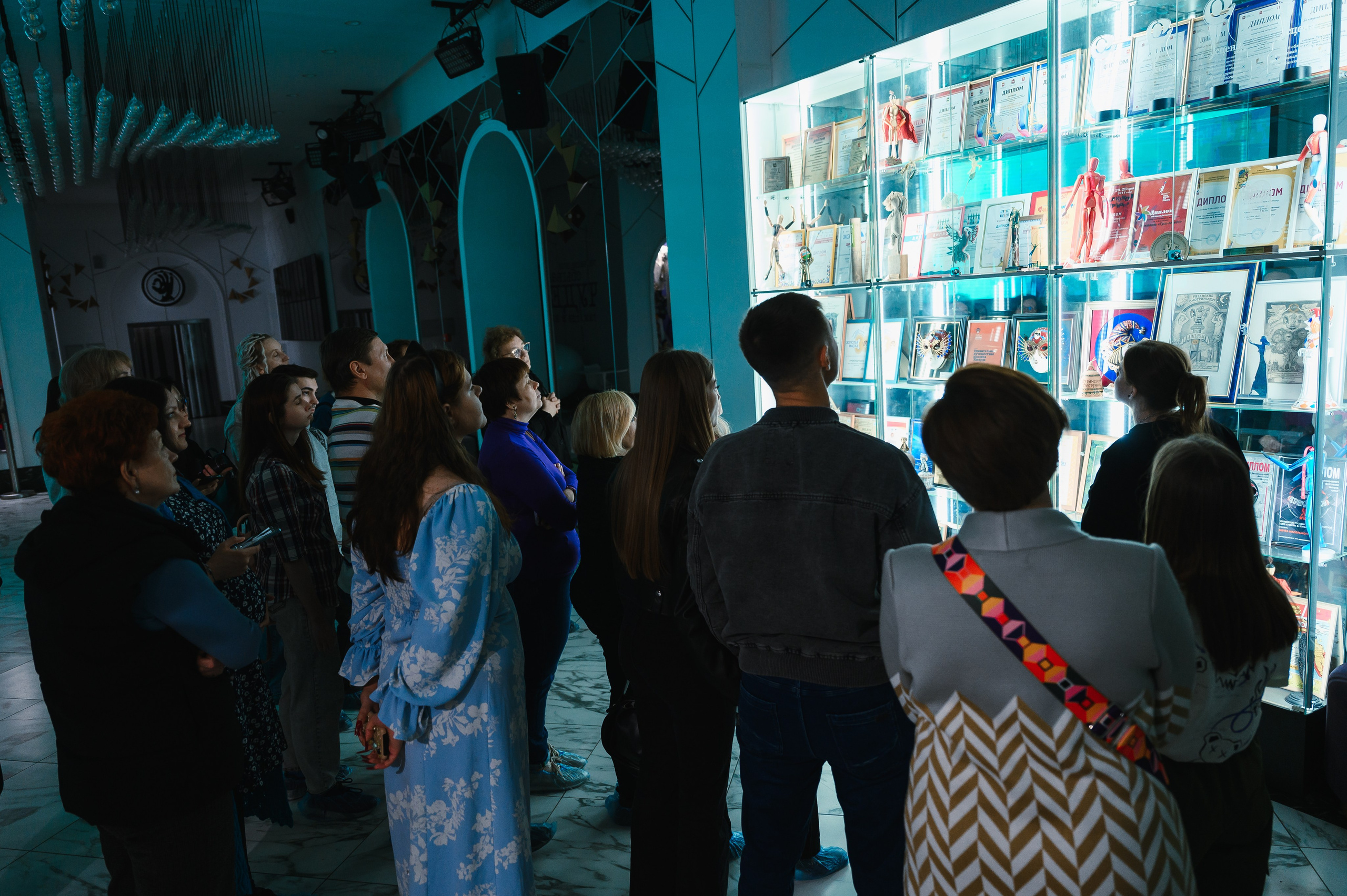 Ночная экскурсия в Театре Кукол. Свадебный и просто хороший фотограф в Челябинске