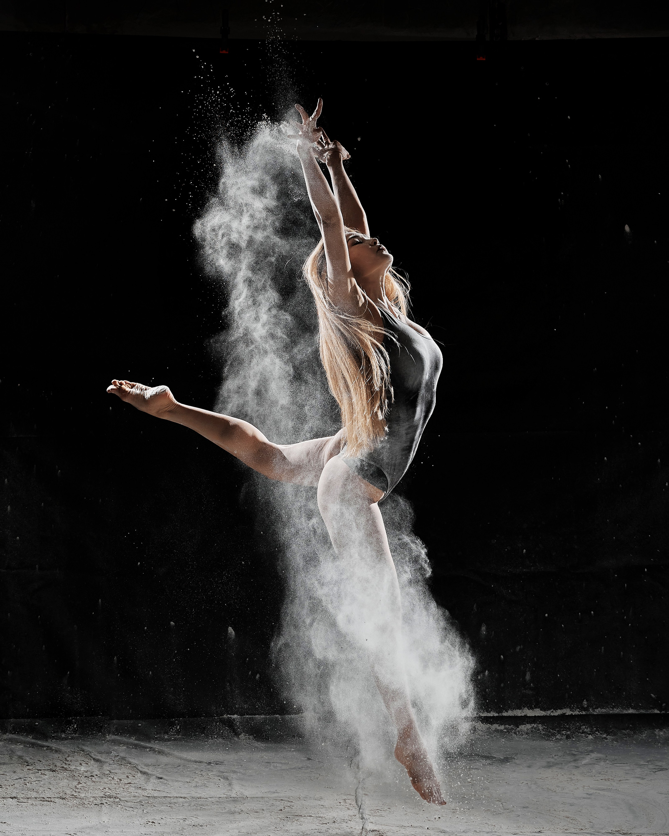 Мучная история. Фотограф Валентин Мельников г. Тында