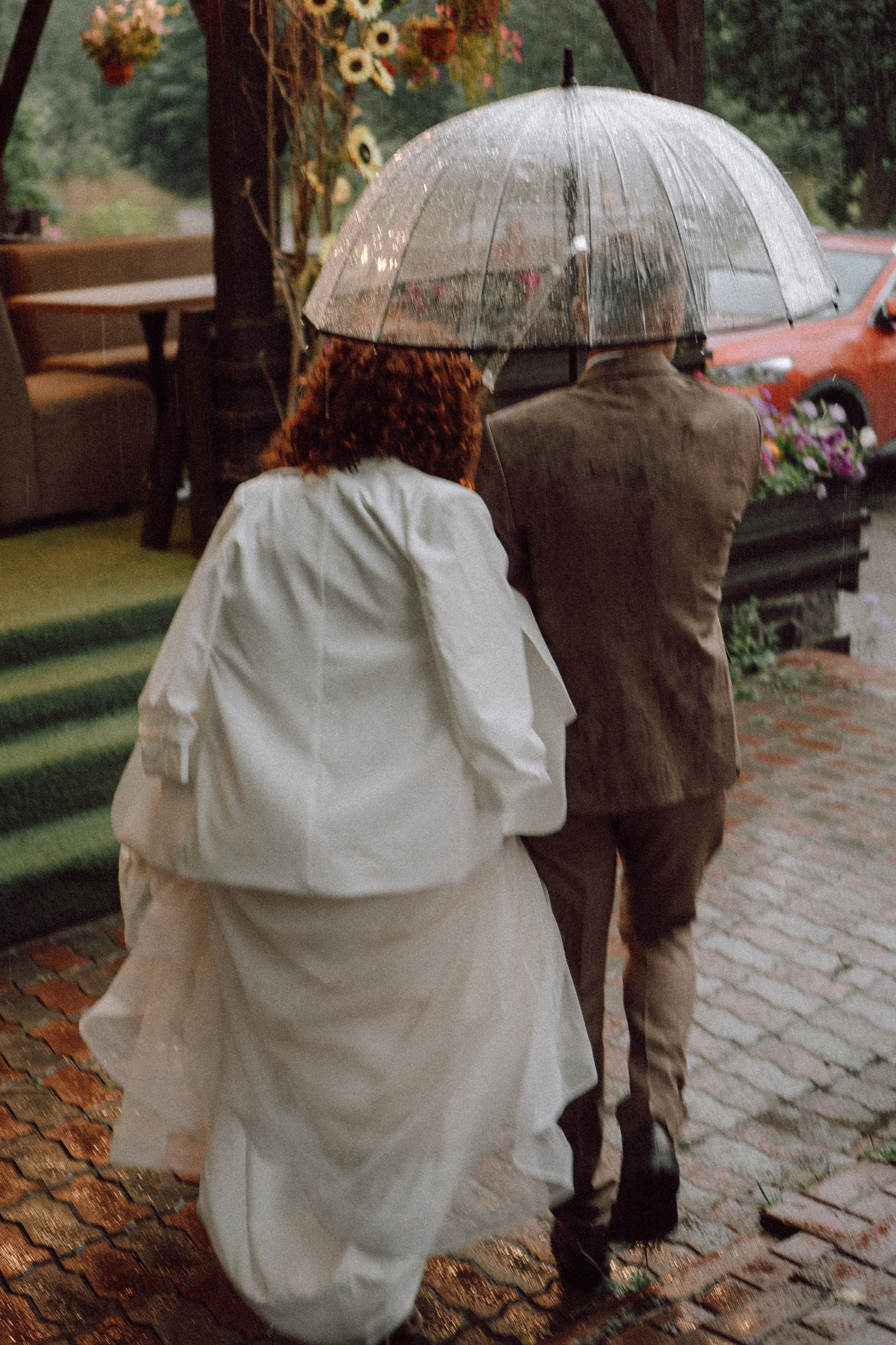 СВАДЕБНАЯ ФОТОСЕССИИЯ ПАРЫ В ГОРОДЕ ПРИОЗЕРСК В СОСНОВОМ ЛЕСУ И С ПИКАПОМ. Профессиональный фотограф, Санкт-Петербург — Виктория Богомолова
