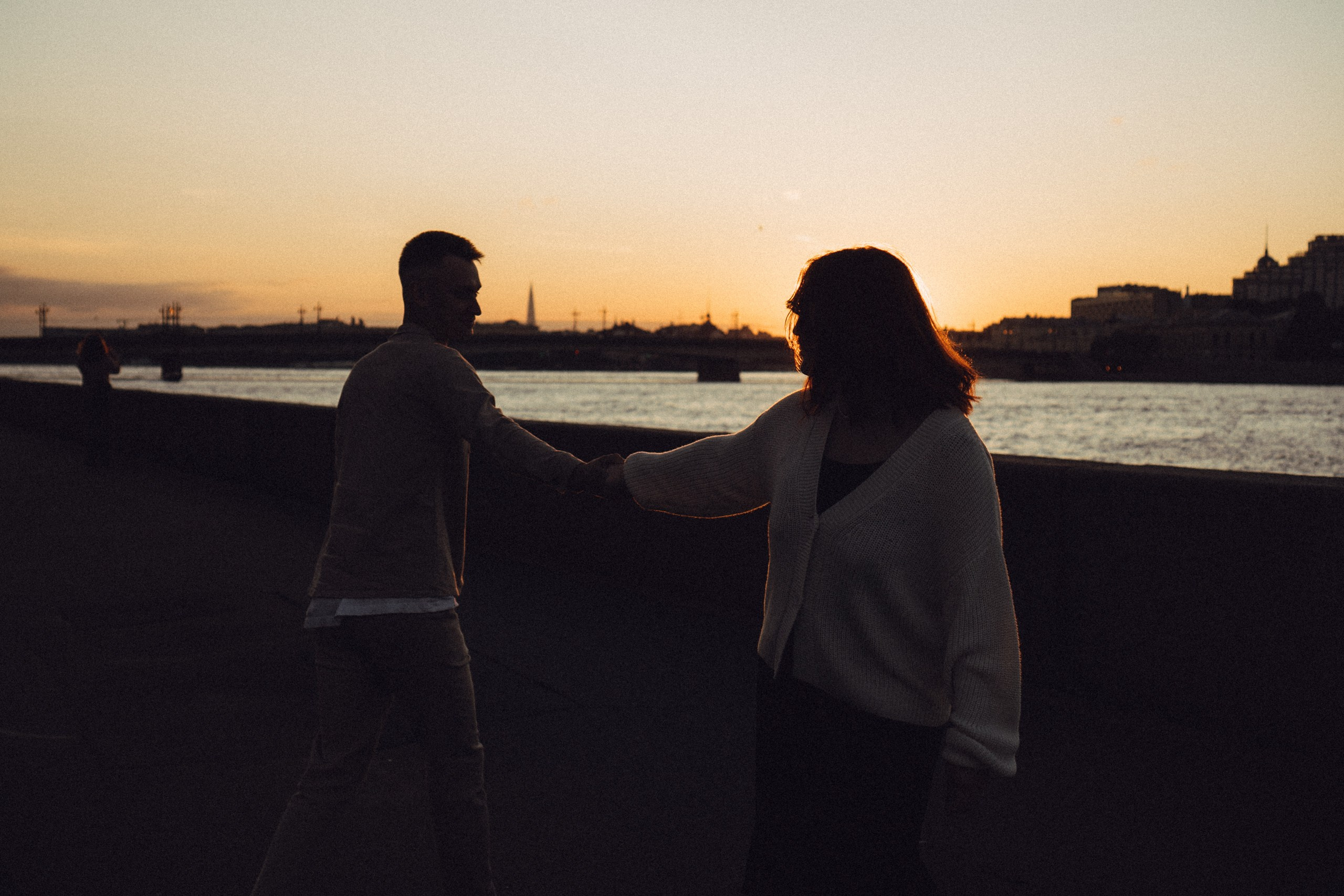 Любовная прогулка на закате. Профессиональный фотограф, Санкт-Петербург — Виктория Богомолова