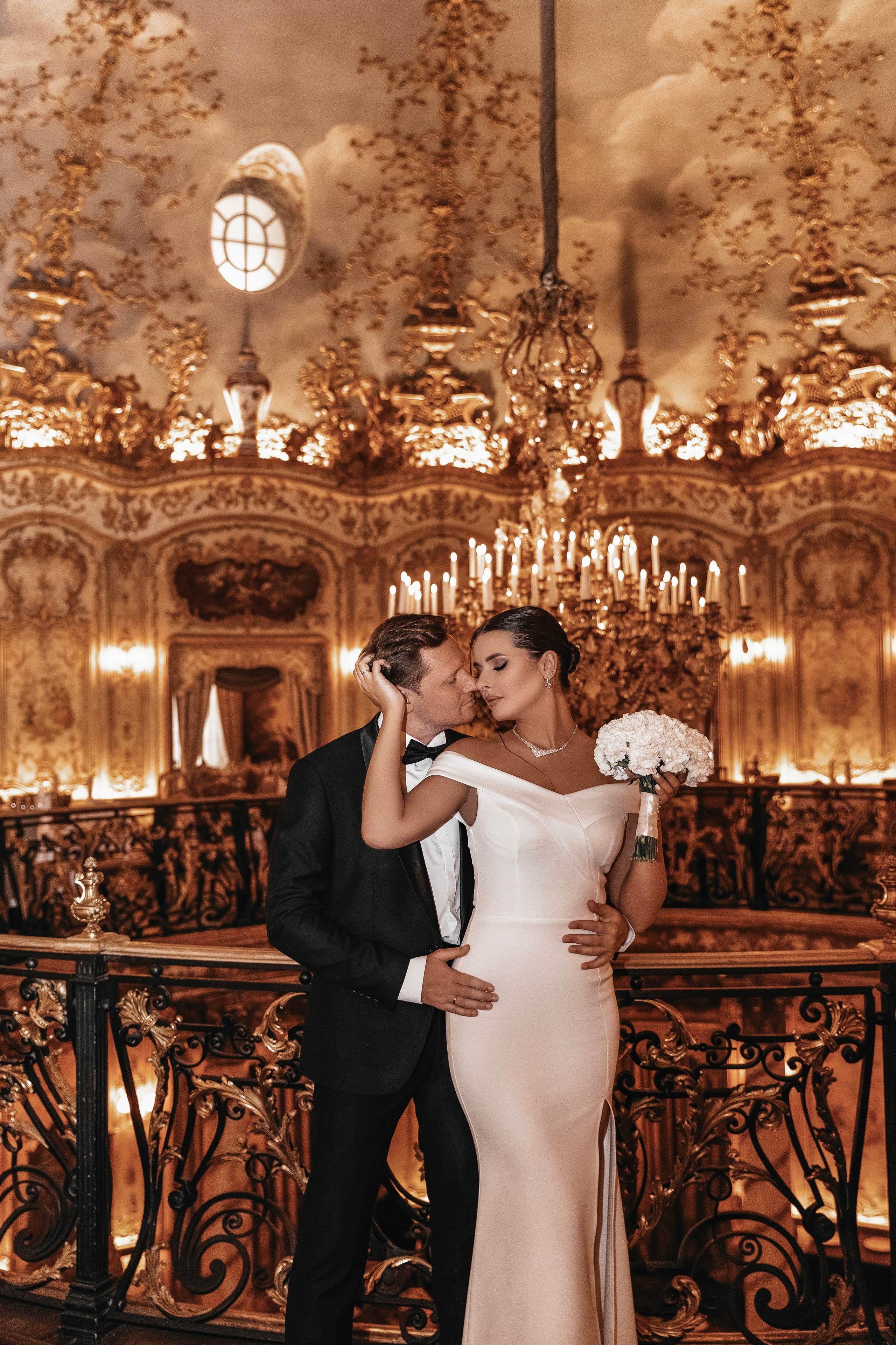 Свадебная фотосессия в ресторане Турандот. Главная