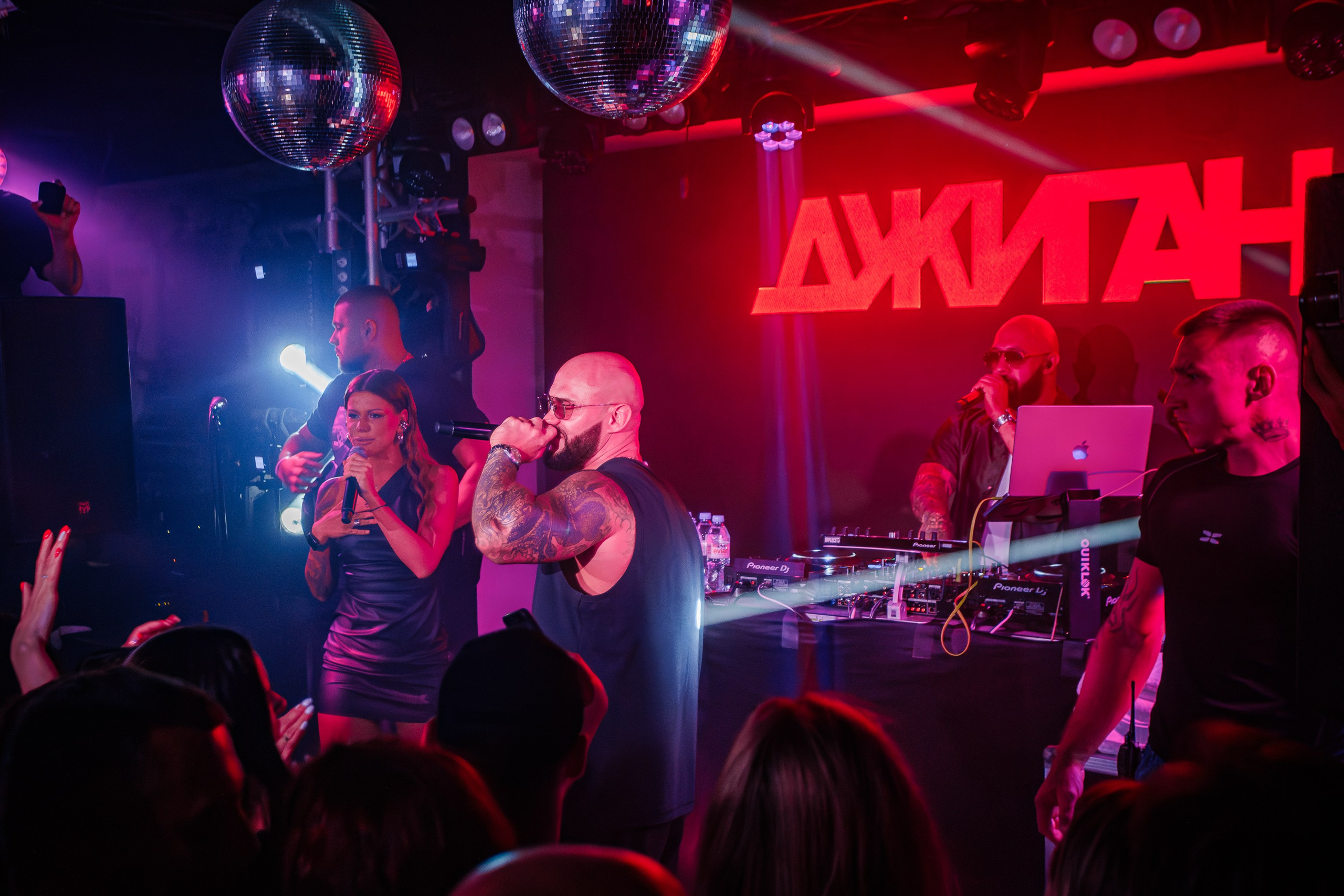 «Джиган"_Чайка на пляже_Ялта_12.07.2025 г. Аминов Руслан | Фотограф