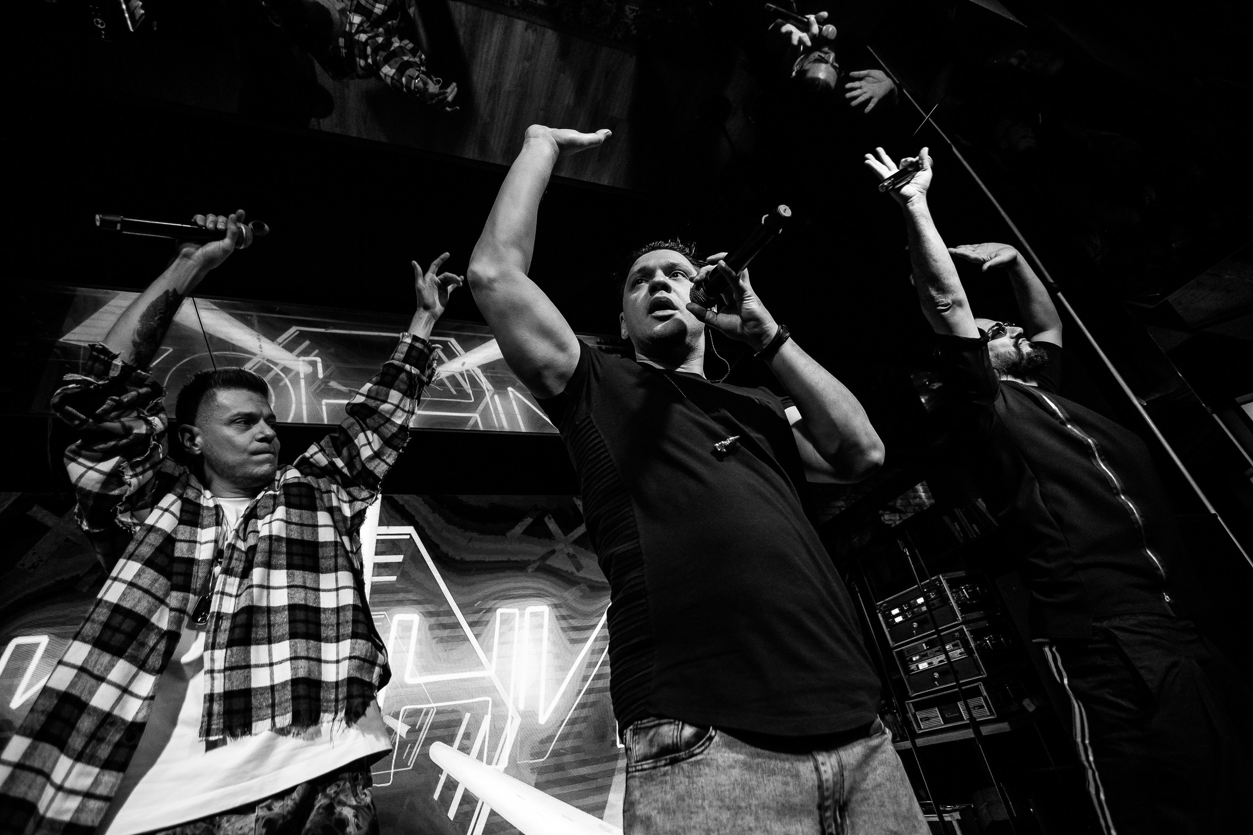 Выступление группы «Корни"_Santa Barbara_Симферополь_15.02.2025. Аминов Руслан | Фотограф