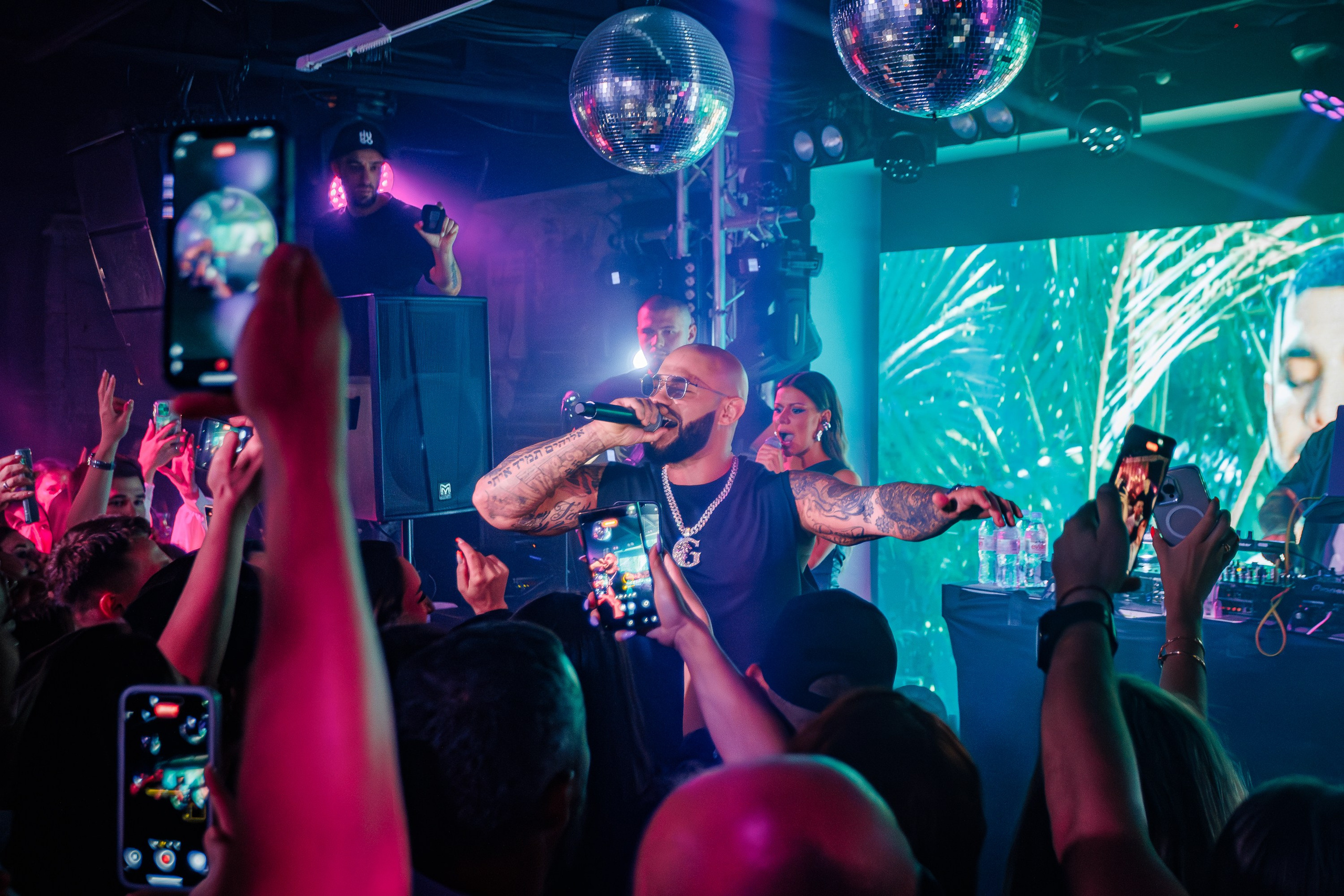 «Джиган"_Чайка на пляже_Ялта_12.07.2025 г. Аминов Руслан | Фотограф