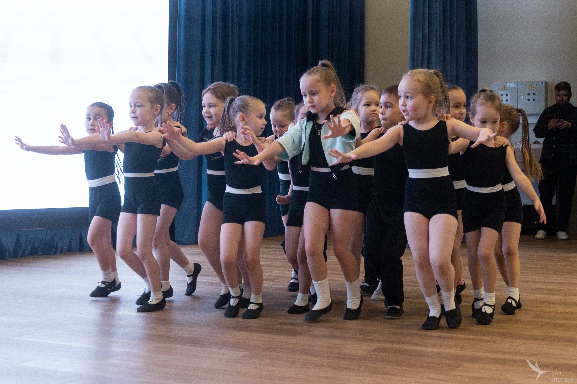 Танцевальный проспект. Репортажный фотограф в Казани Павел Серпокрылов