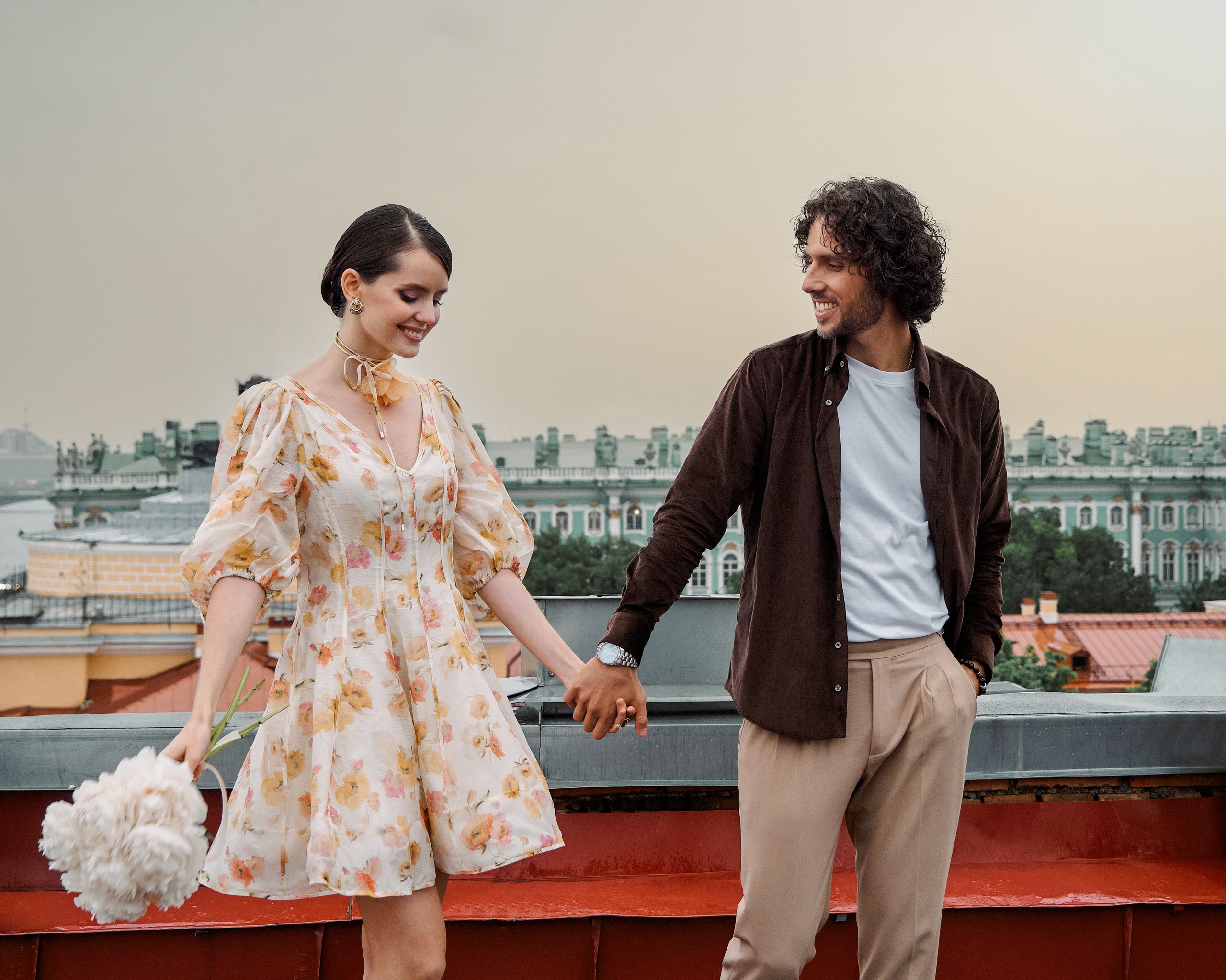 Никита и Диана. Лавстори на крыше. Портретный фотограф на новый год в Москве Виктория Колышева