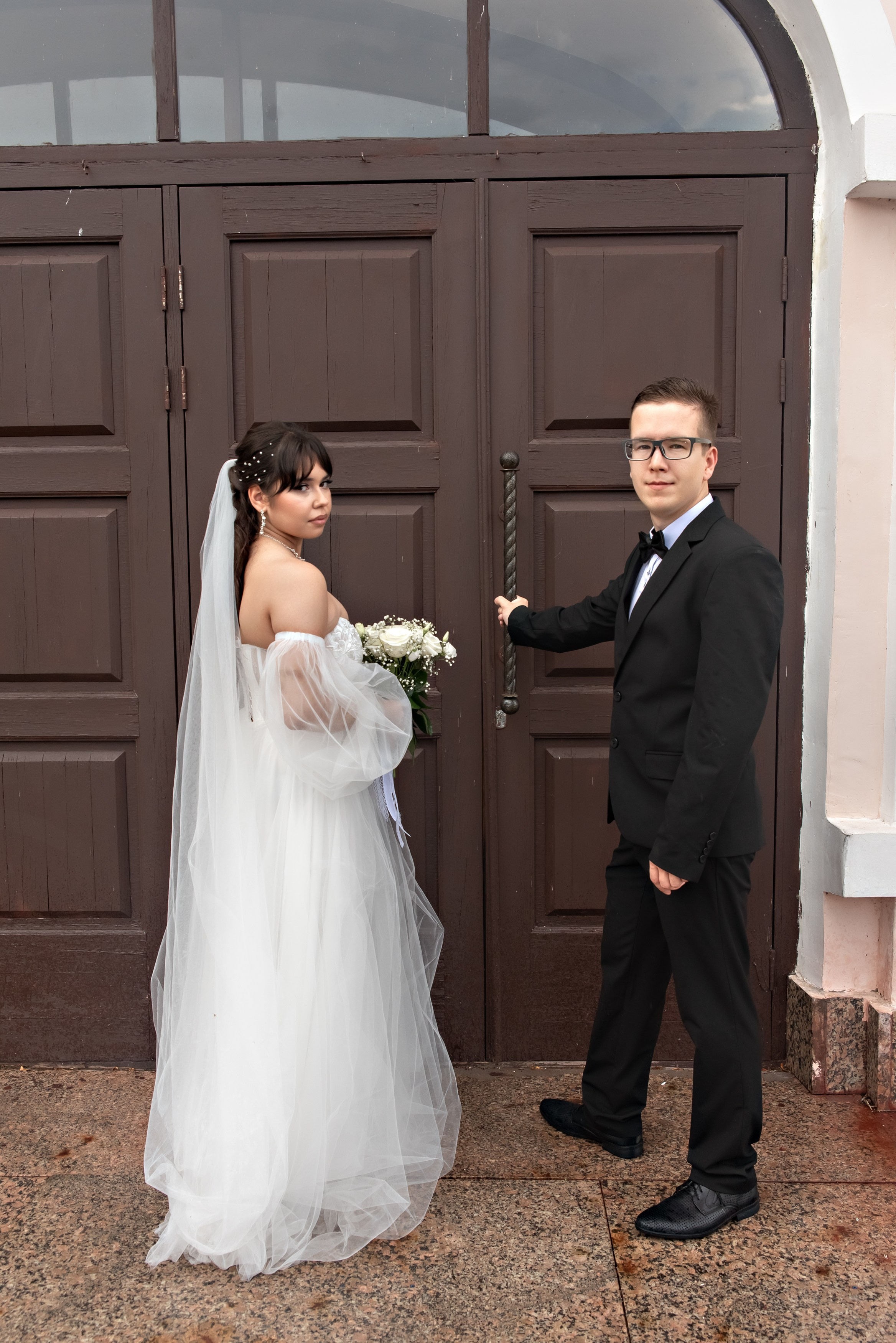 Регистрация брака и прогулка молодых. Лав Стори!. Свадебный и семейный фотограф в Кыштыме Челябинске Марина Шигапова