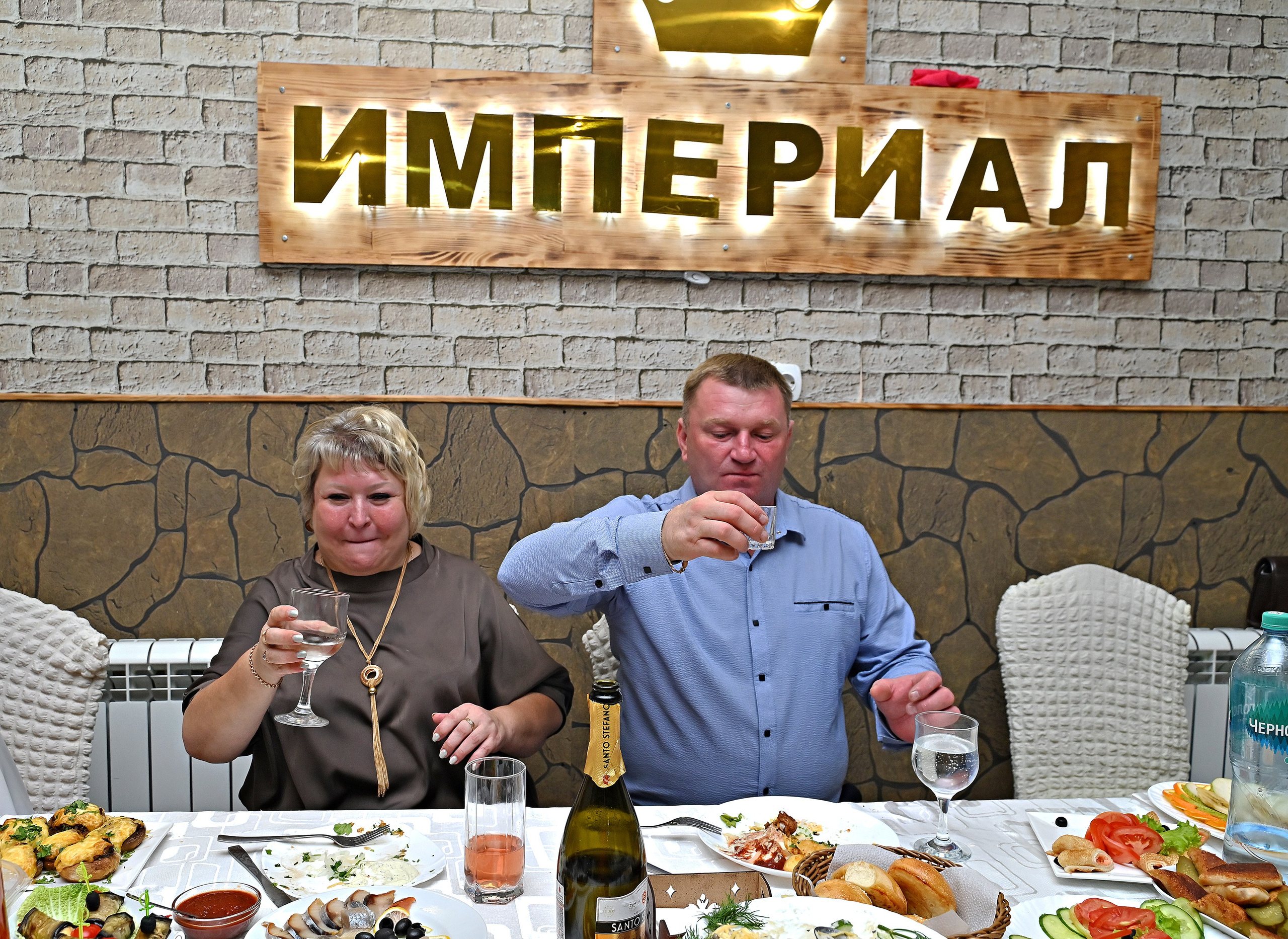 Юбилей Михаила. Кафе ИМПЕРИАЛ!. Свадебный и семейный фотограф в Кыштыме Челябинске Марина Шигапова