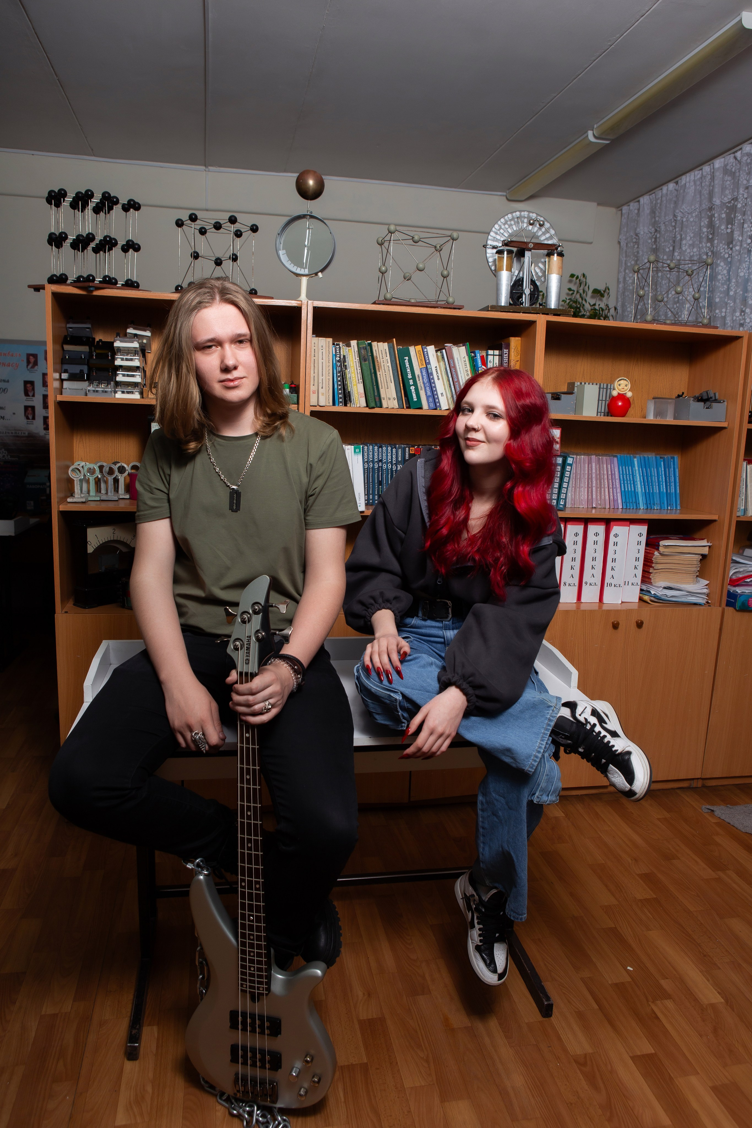 ОТВЯЗНАЯ СЪЕМКА В КЛАССЕ (9 КЛАСС). Профессиональный фотограф в Мценске и Орловской области