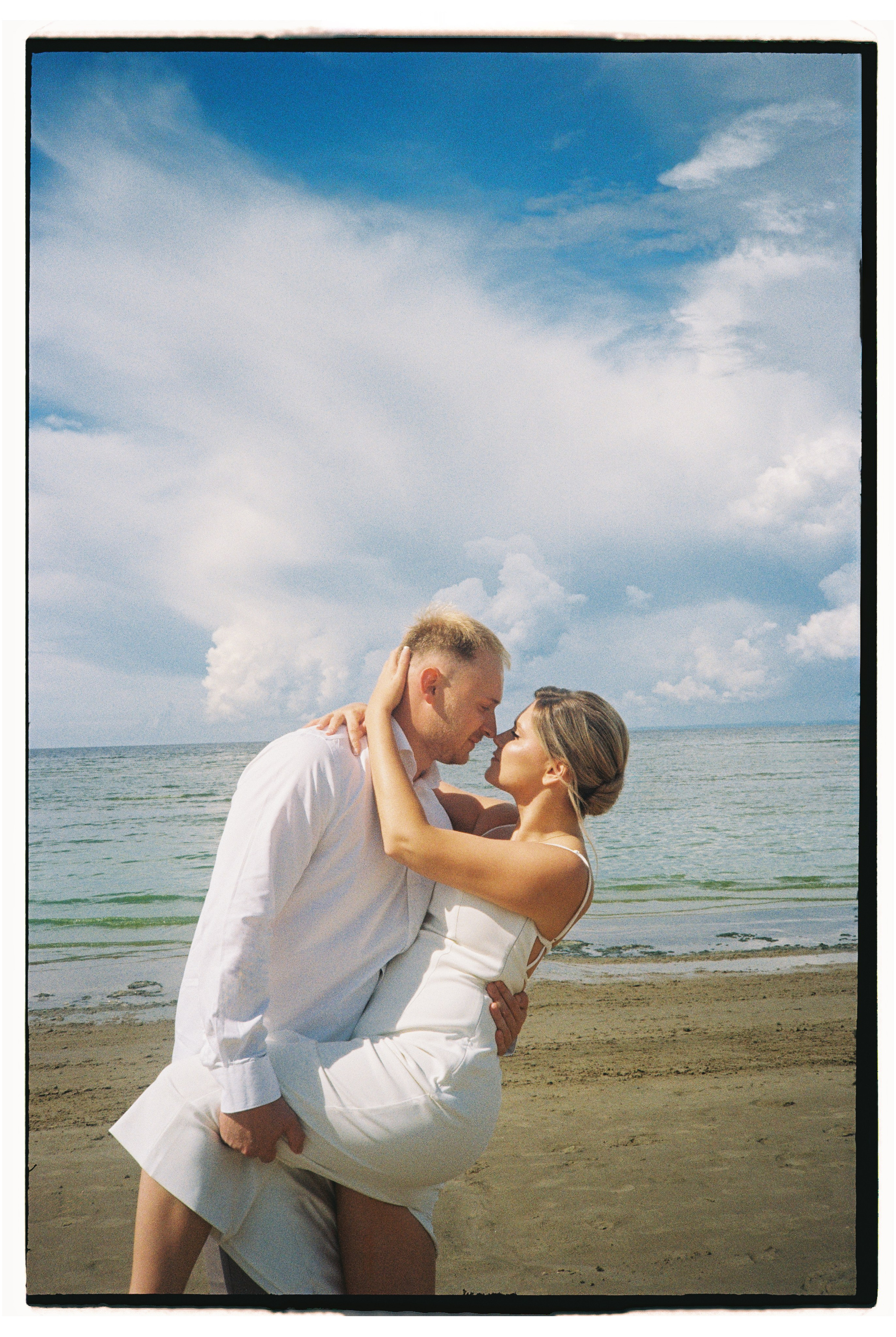 Константин & Екатерина. Пленка. Сестры Карабаза. Фотографы и ретушеры в Москве и Санкт-Петербурге