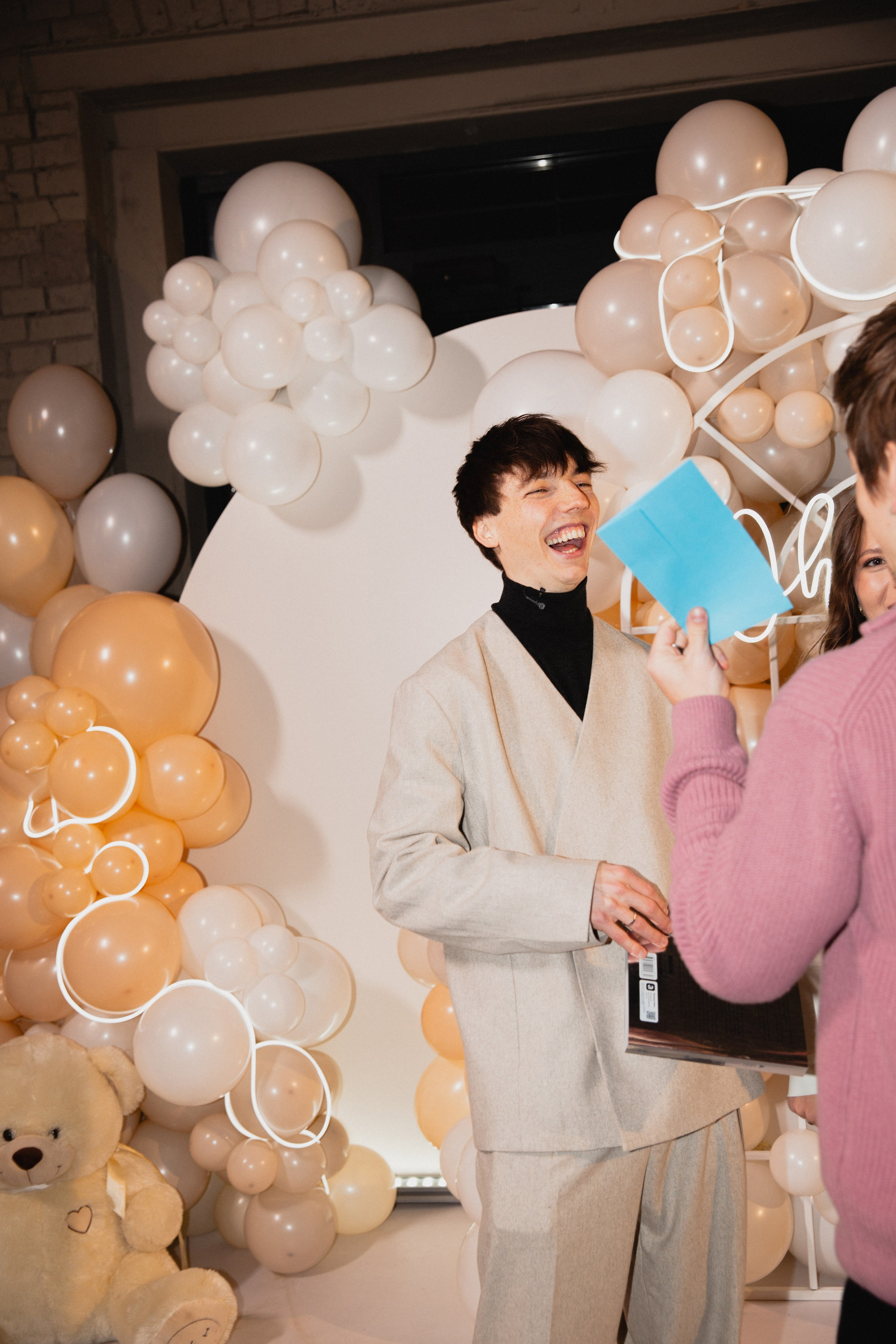 Гендер пати | 11.25. Фотограф | Юля Ди