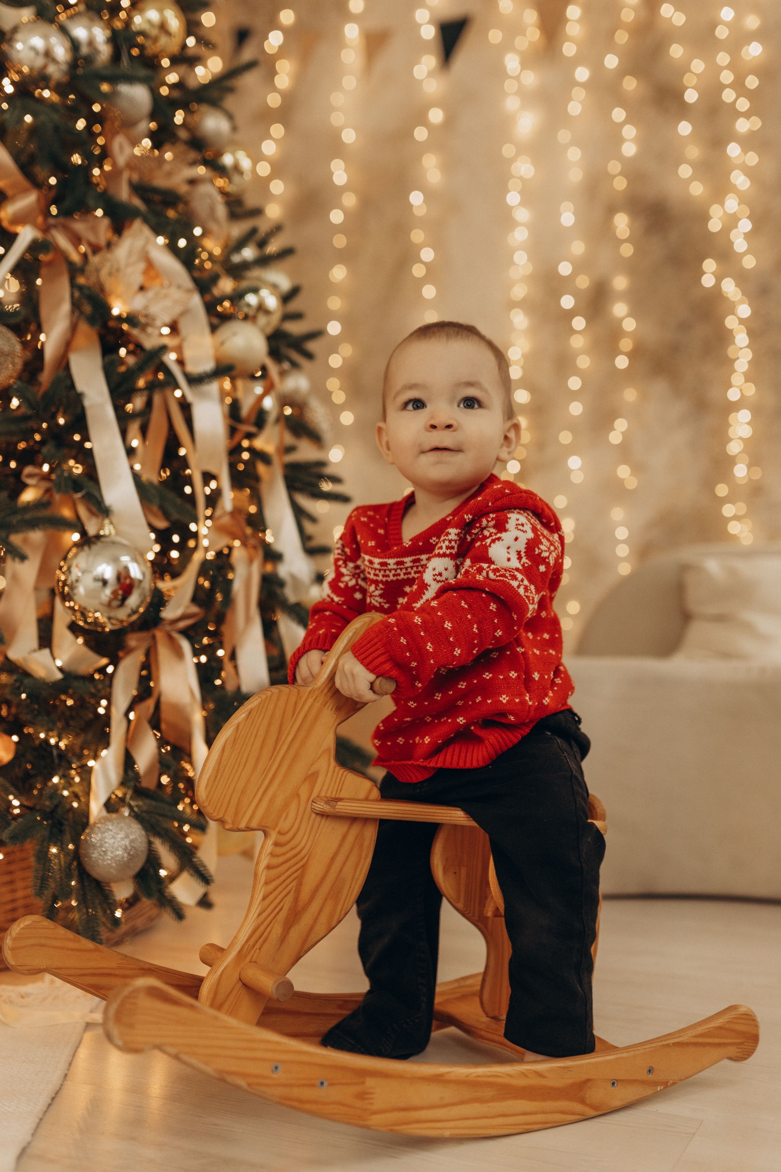 Яркий новый год мама и 2 сыночка. Фотограф в Ставрополе Svetlana Matveeva