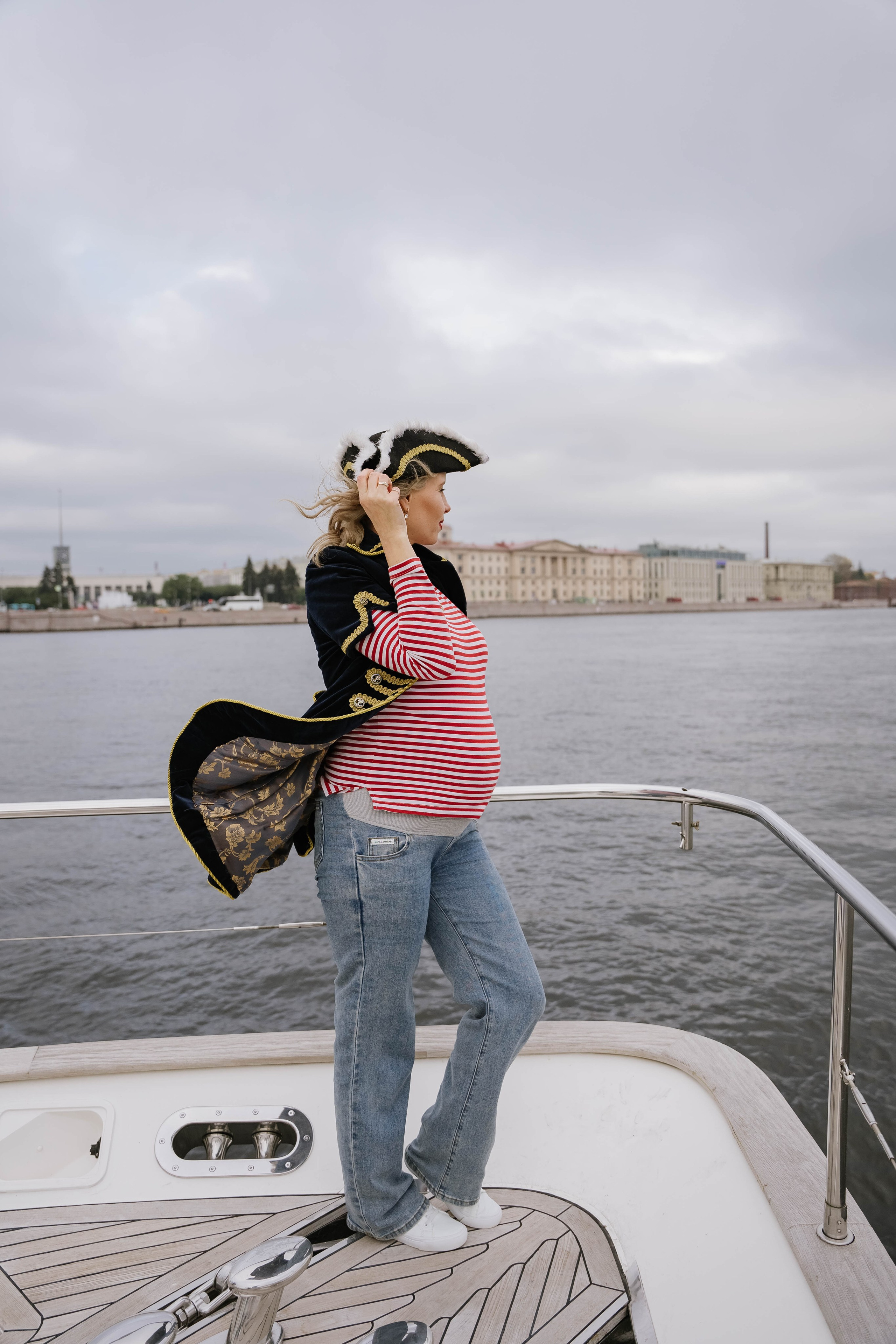 Прогулка по Неве