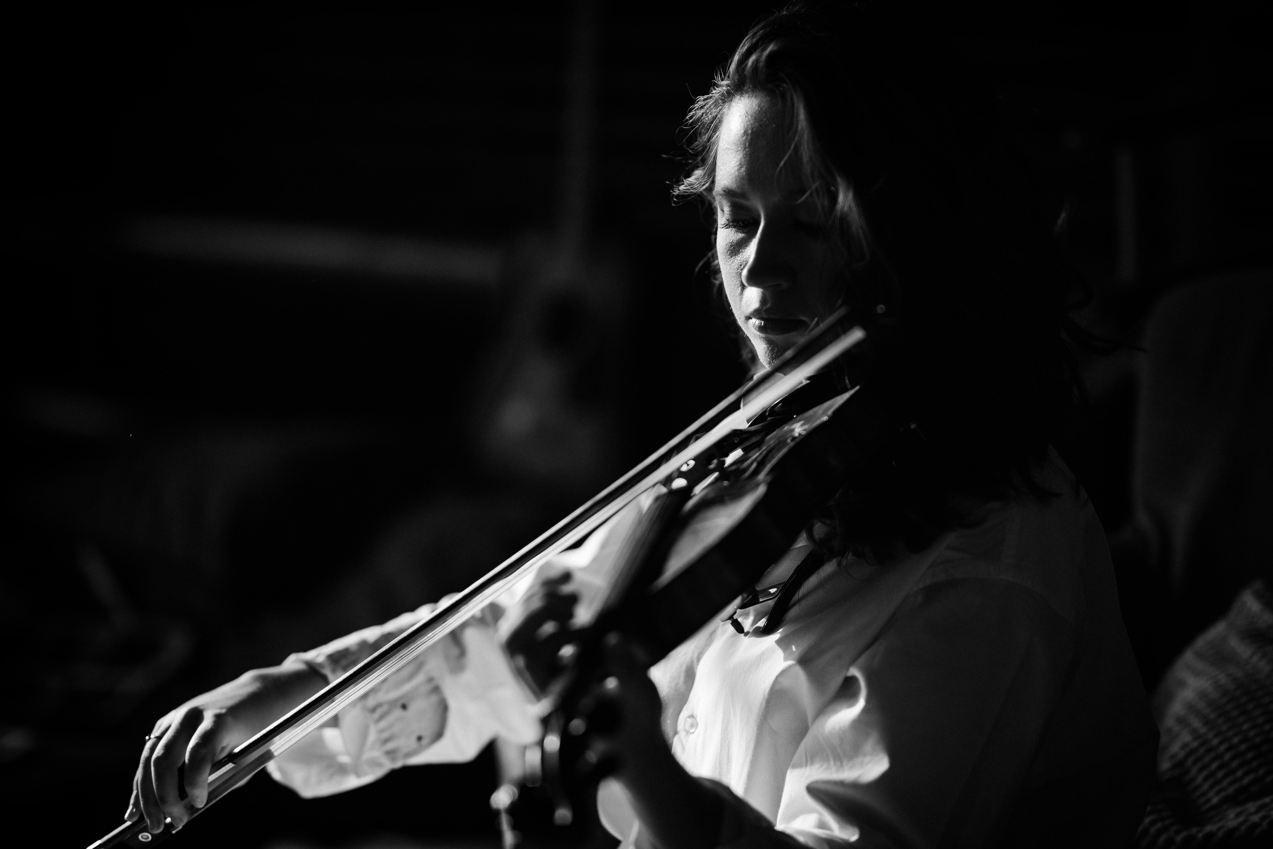 Женское. ЧБ Фотограф Ольга Лесли