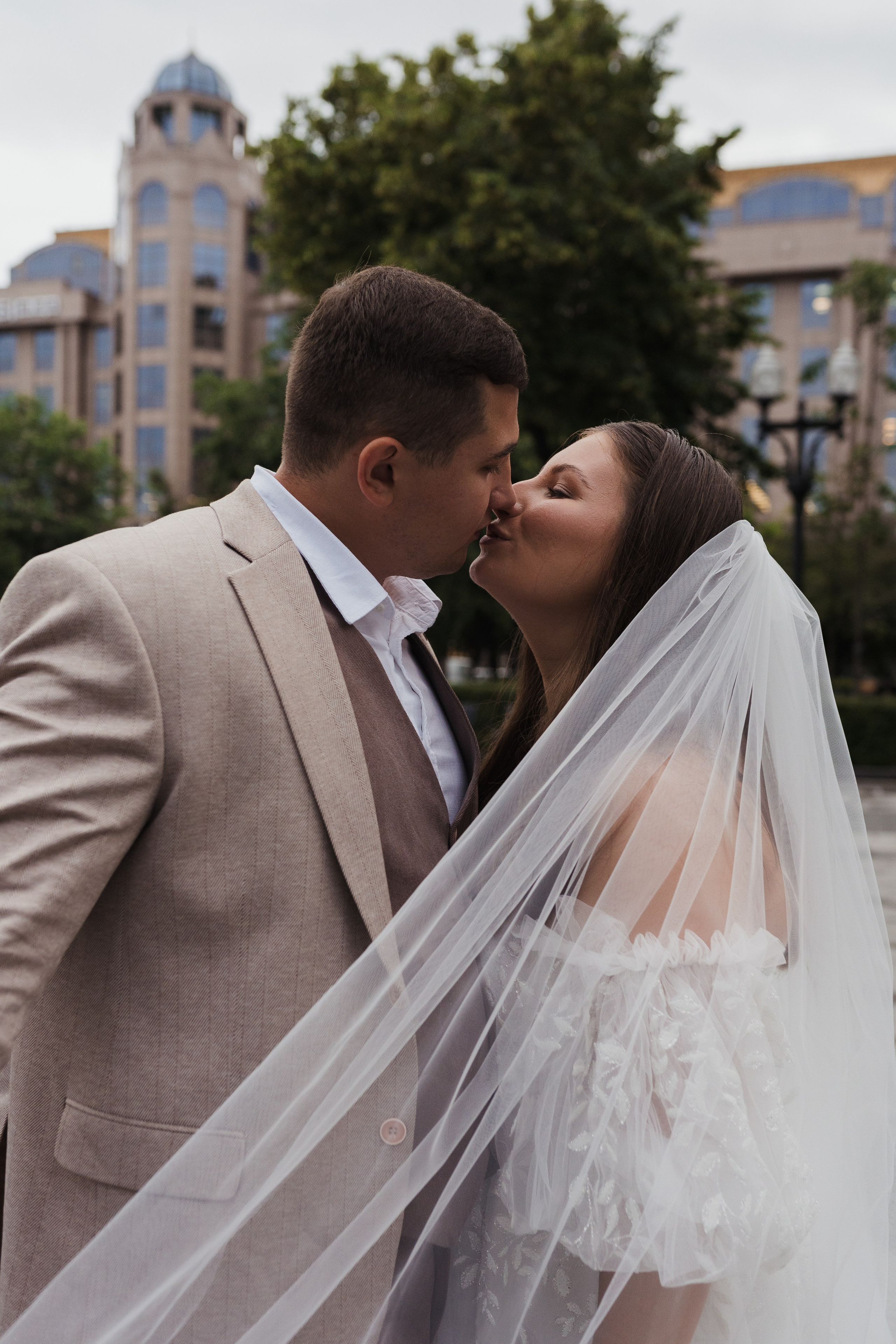 Свадебная фотосессия в Москве в Барвихе ЗАГС. Свадебный фотограф в Москве Анна Полушина