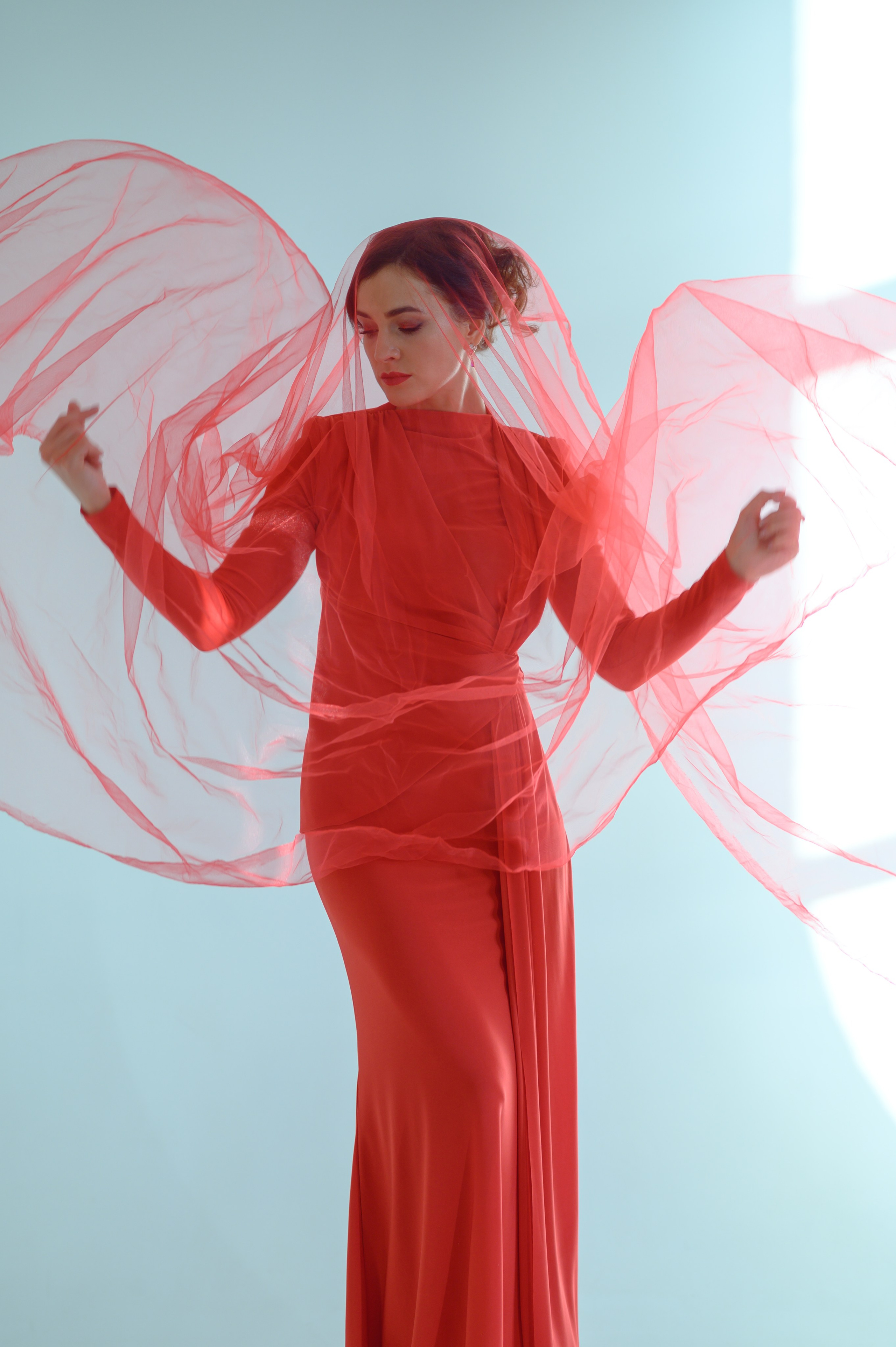 Студийная фотосессия для Алисы с естественным светом