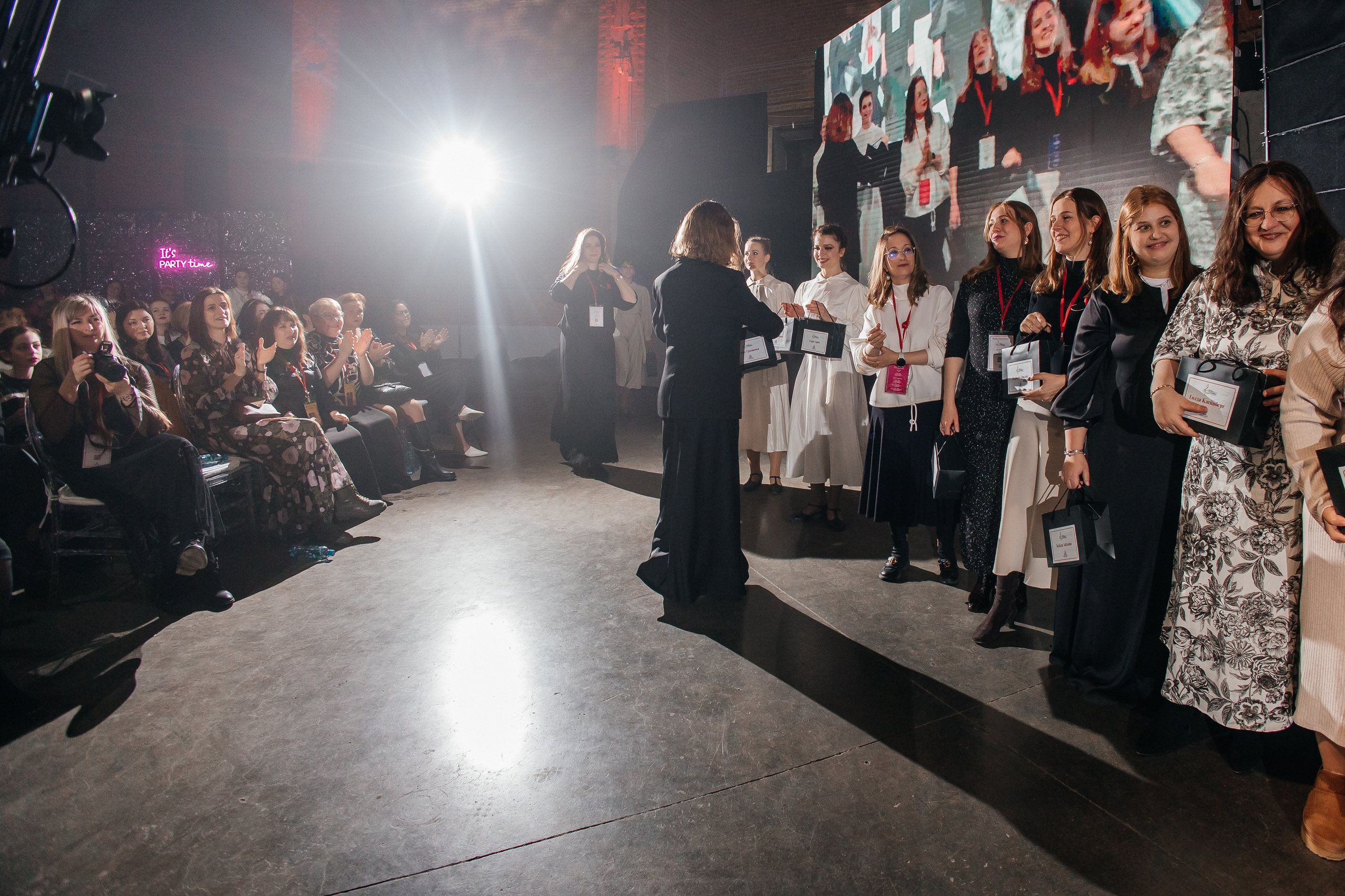 Концерт в Event Hall. Фотограф в Санкт-Петербурге Виктория Безверхая