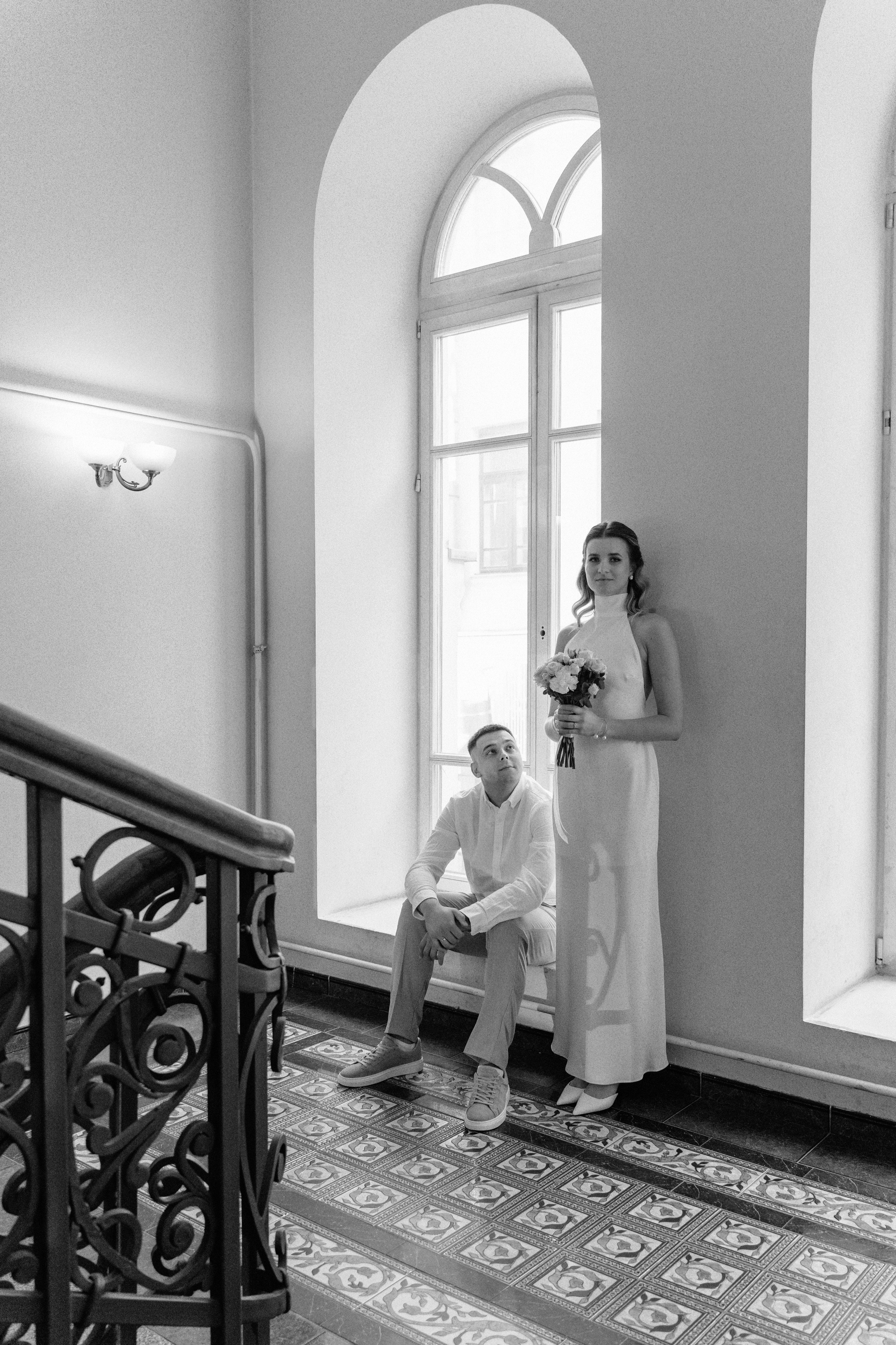 Любовь в одном знаменитом подъезде Минска. Ваш семейный фотограф в Минске — Вика Трегубова