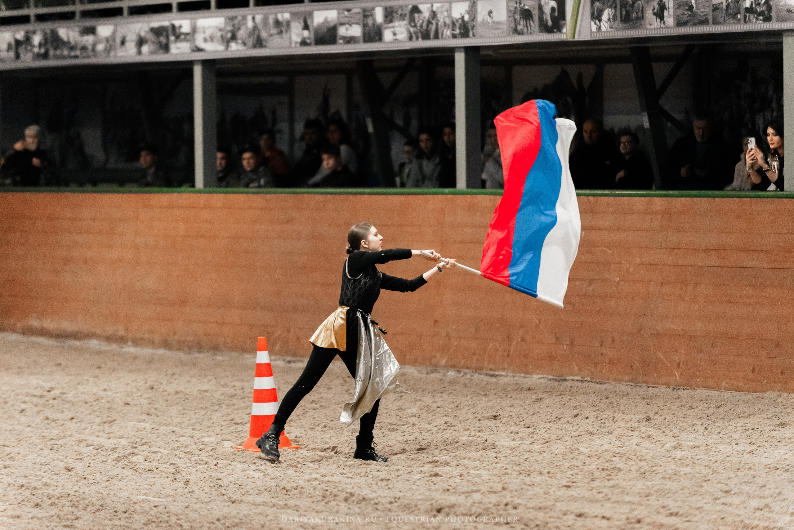 Конное представление «Дыхание Звёзд». Конный фотограф Куракина Дарья • Фотосессии с лошадьми