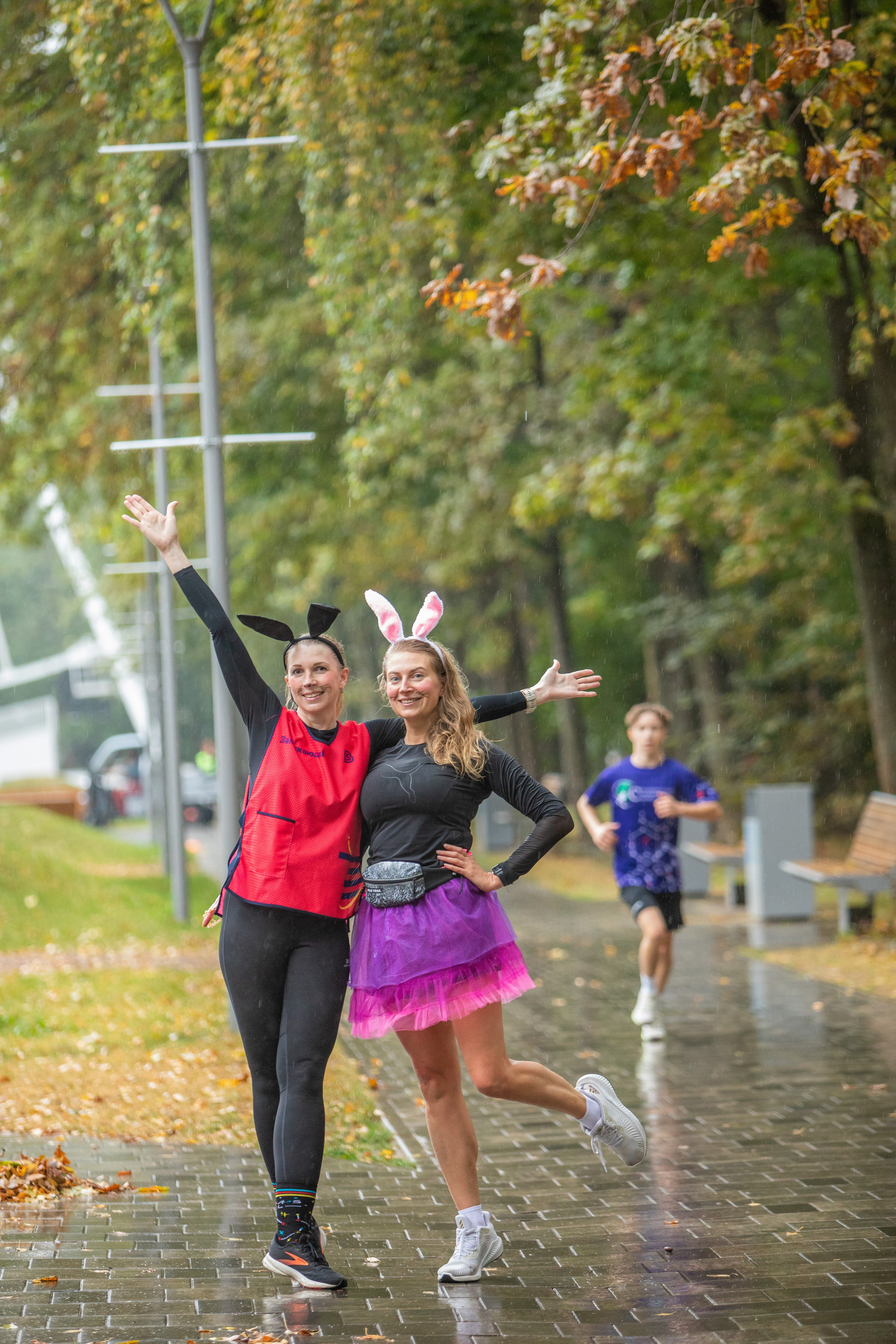 7 лет забегам 5 вёрст Химки 28.09.24. Фотограф Сергей Ловкий