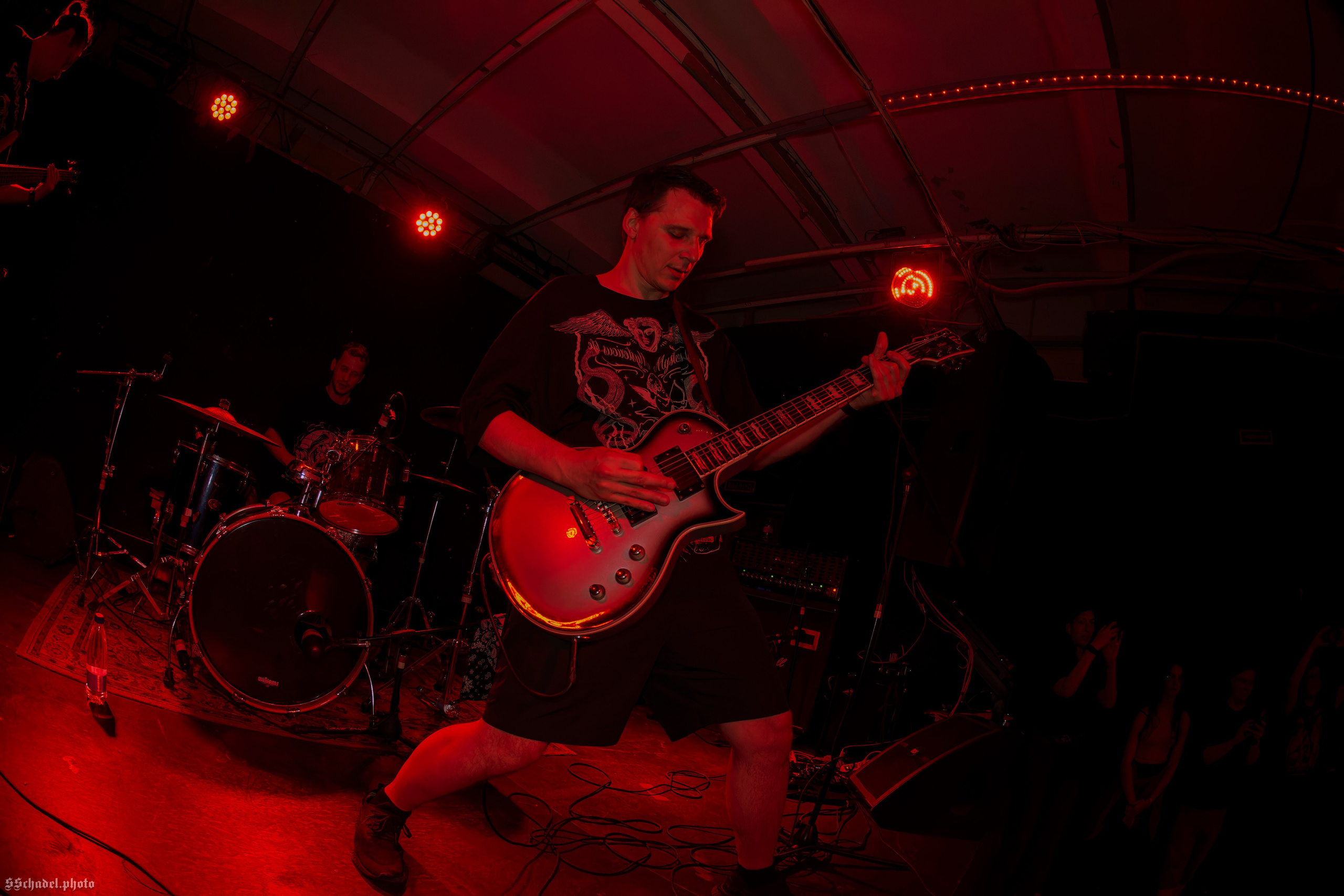 Mayday Massacre: Hardcore vs Death Metal // Без Поводка 02.05.25. We will make everything metal!