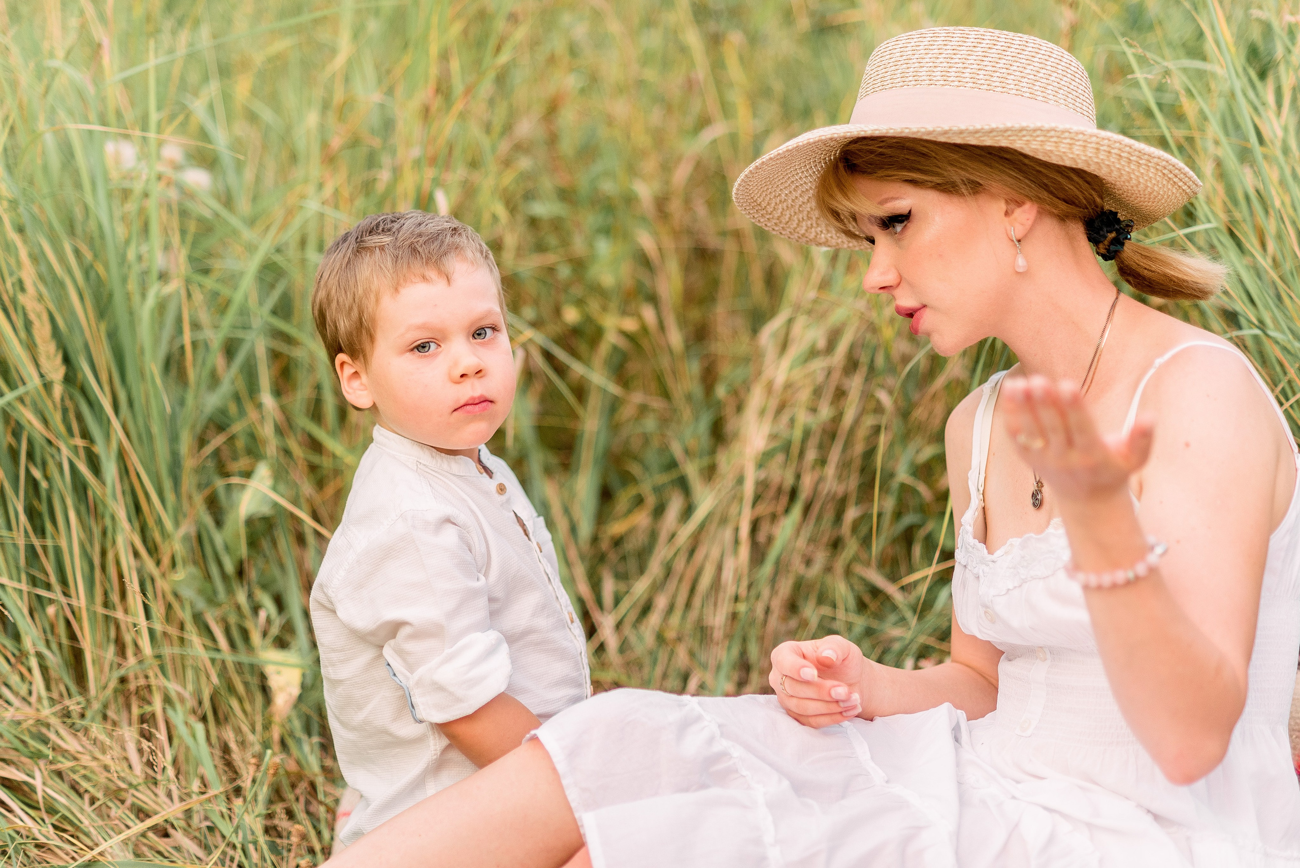 В поле. Фотограф Юлия Попова