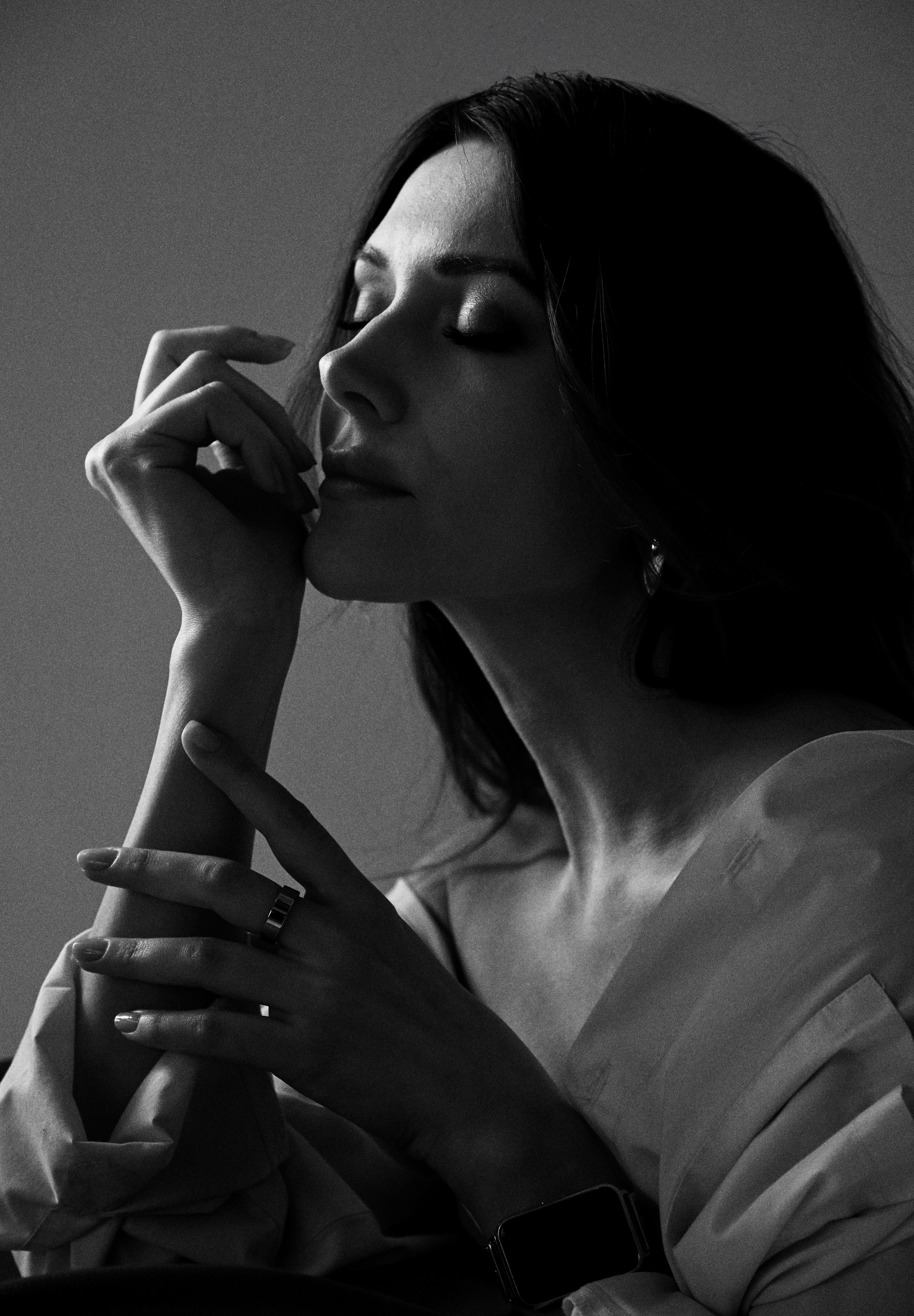 Женский портрет. Предметная фото и видеосъемка в Саратове| Профессиональный фотограф