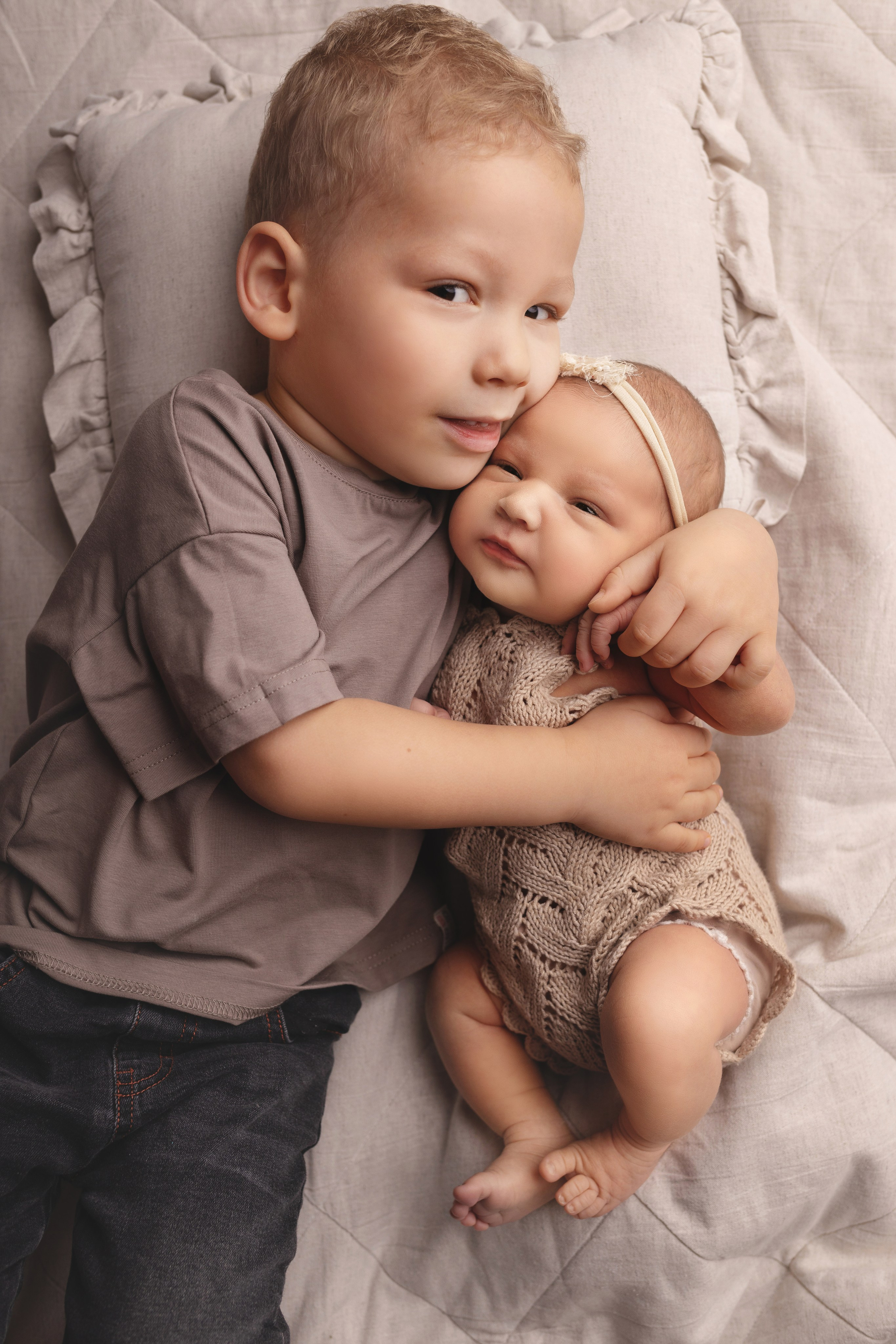 Семейные кадры от Elvira Kamaeva. Фотограф новорожденных малышей в Омске и Омской области Эльвира Камаева