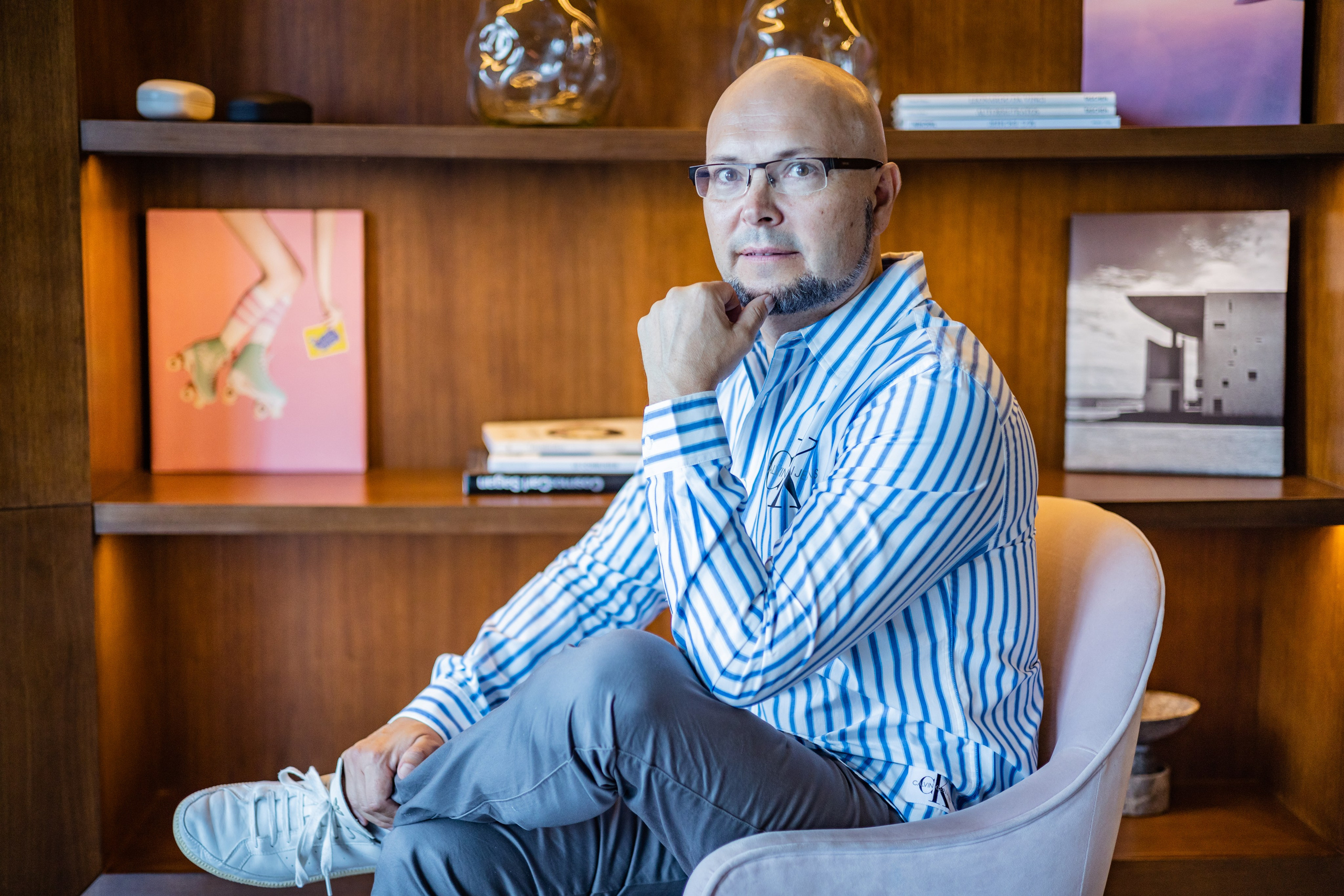 Konstantin psychologist -content for social media. Family, portrait, content photo in Costa Rica Evgeniya Besprozvannykh