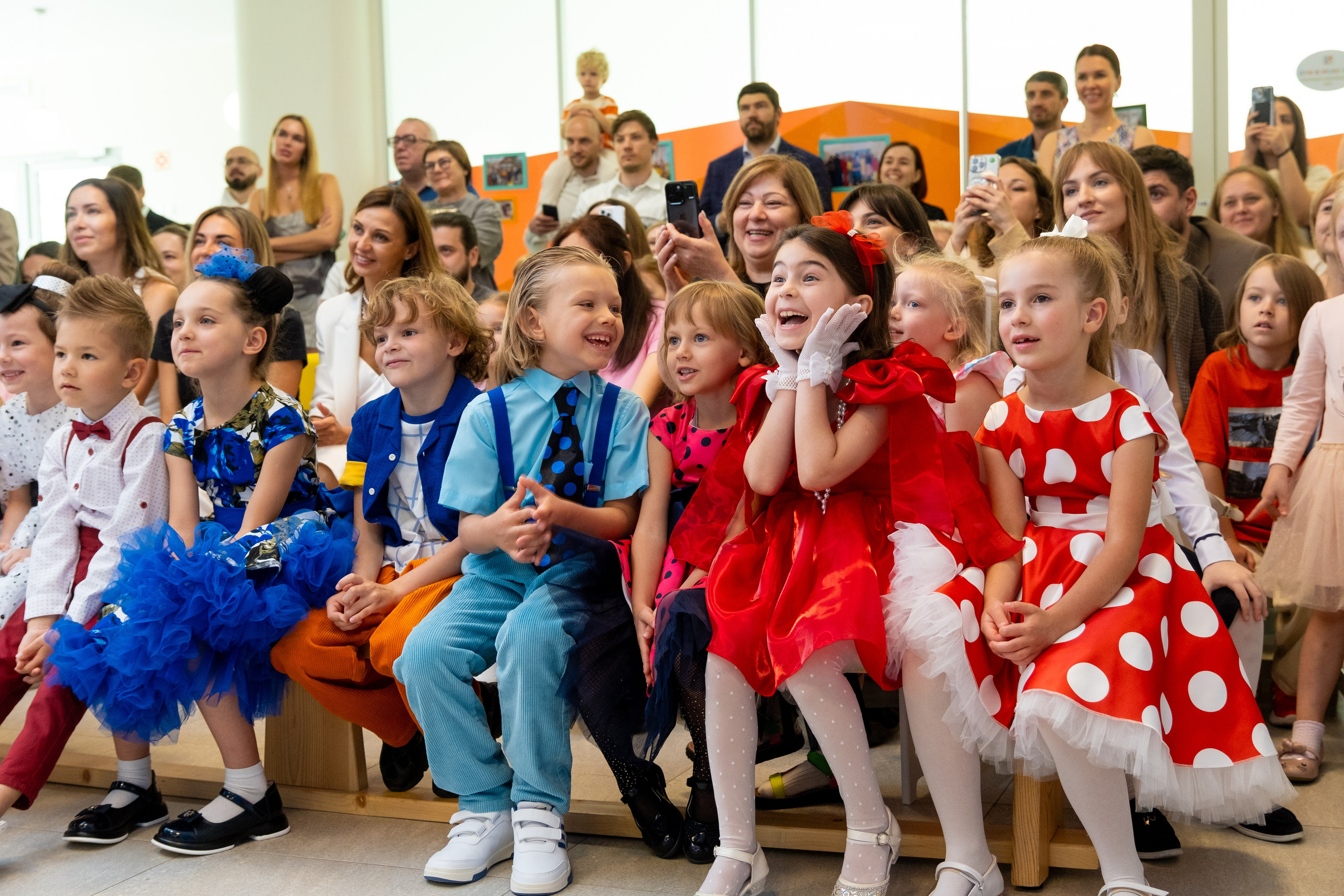 Выпускной. Профессиональный фотограф в Москве и Одинцово Родика Архип